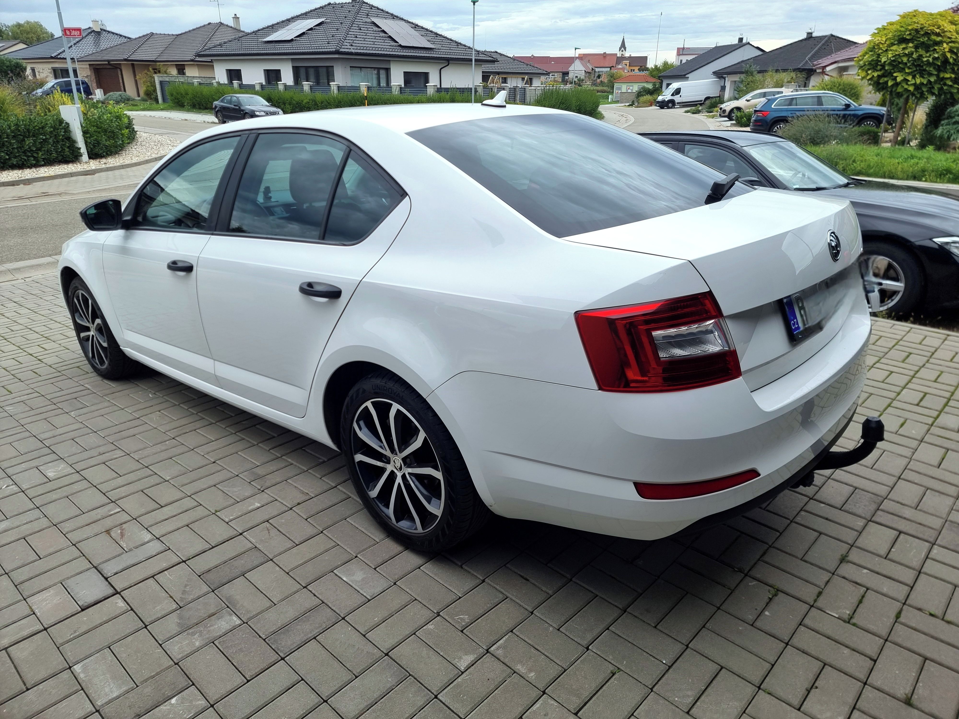 Škoda Octavia, 1.2TSI |  EA211 | 154tis nájez - fotka 4