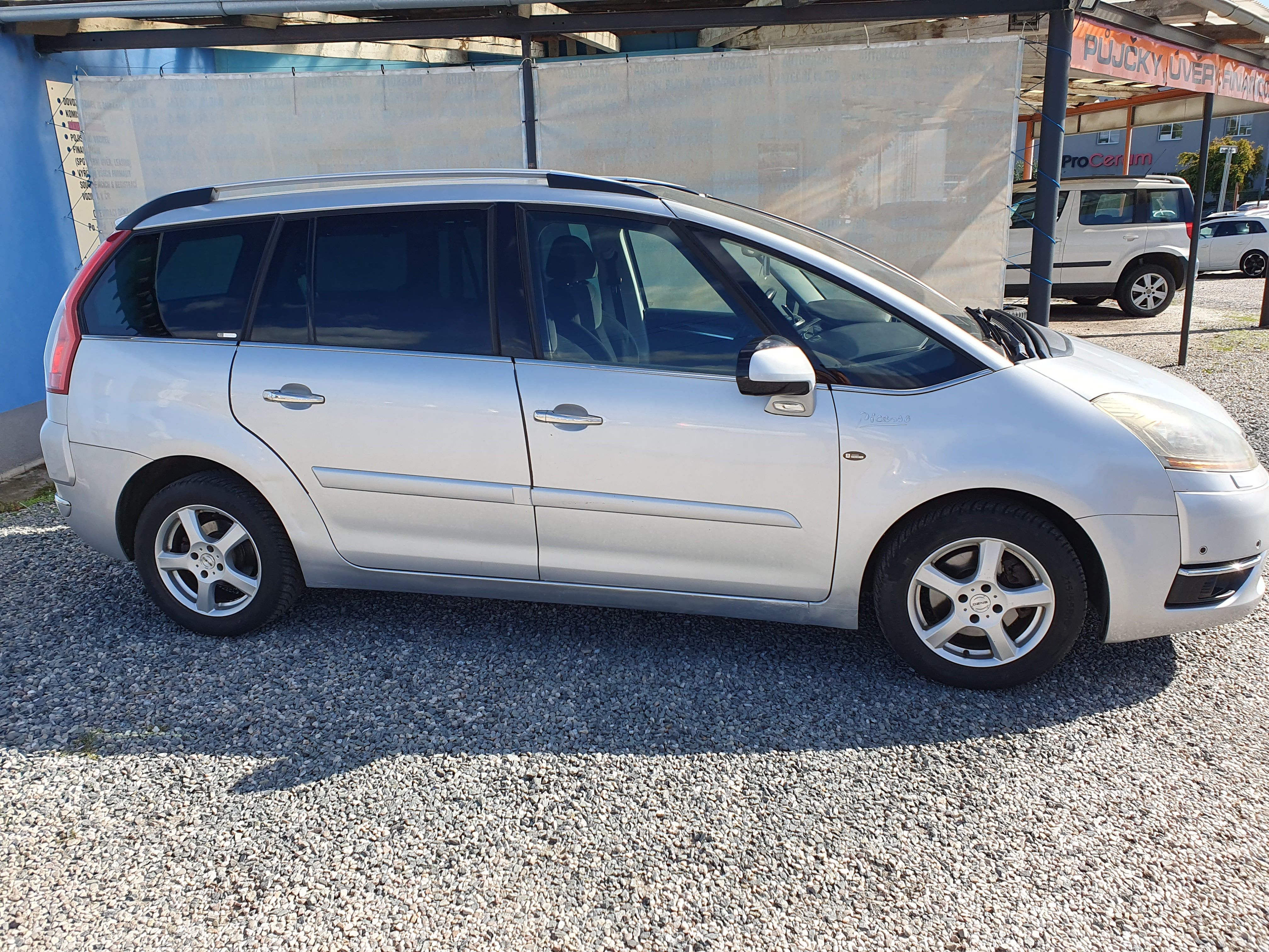 Citroën C4 Picasso, 2.0 HDI 100 KW - fotka 2