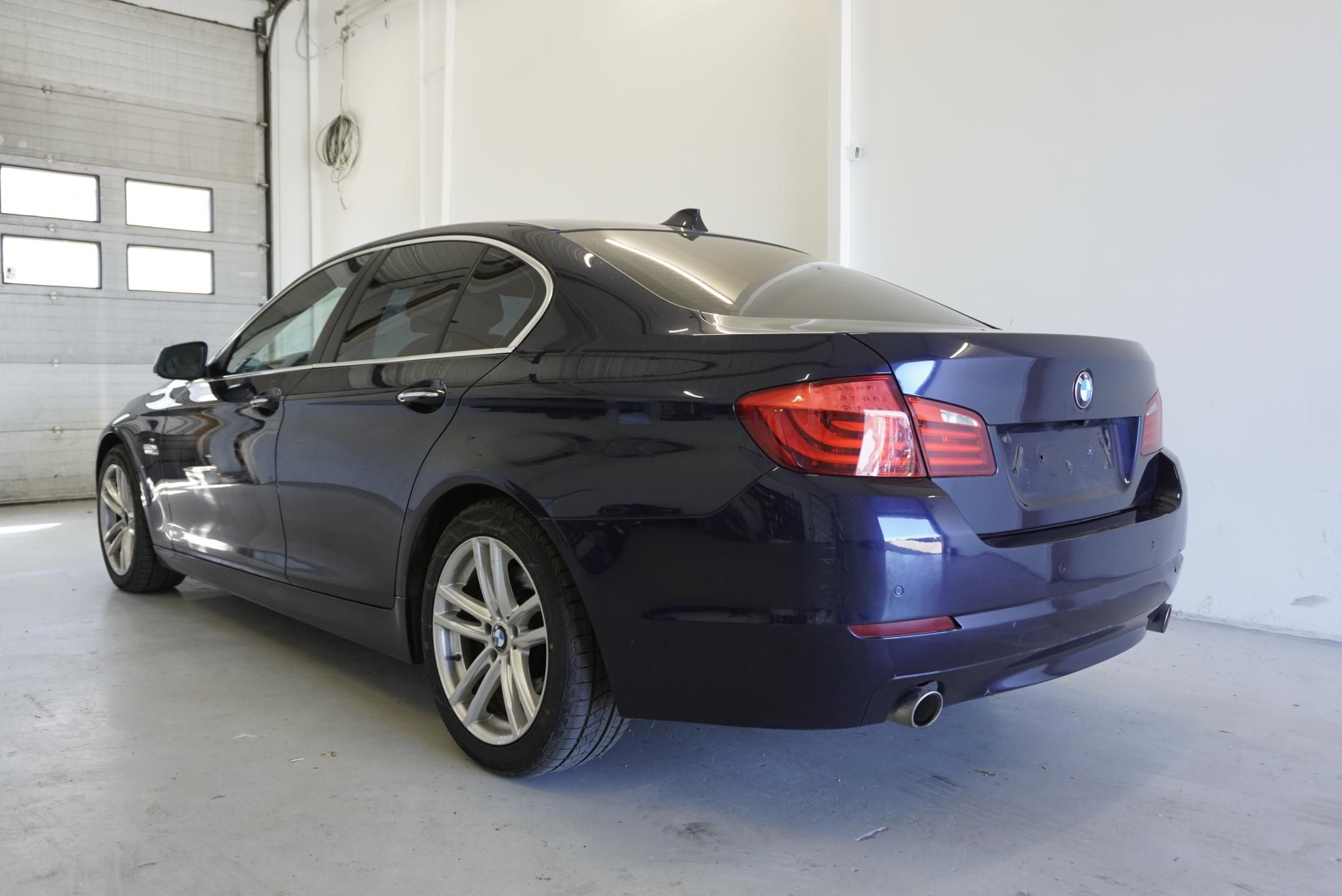 BMW Řada 5, 535D SEDAN XDRIVE STEPTRONIC - fotka 6