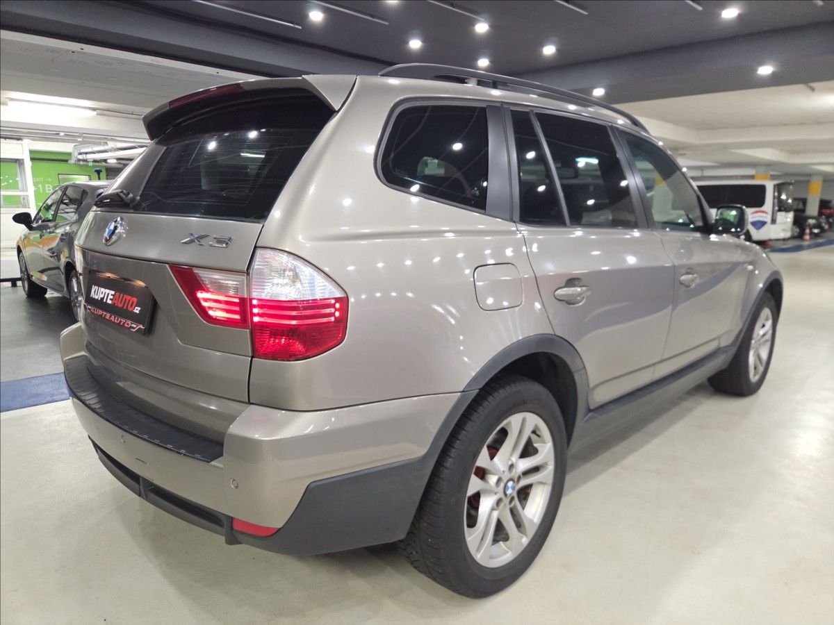 BMW X3, 2,0 d xdrive - fotka 3