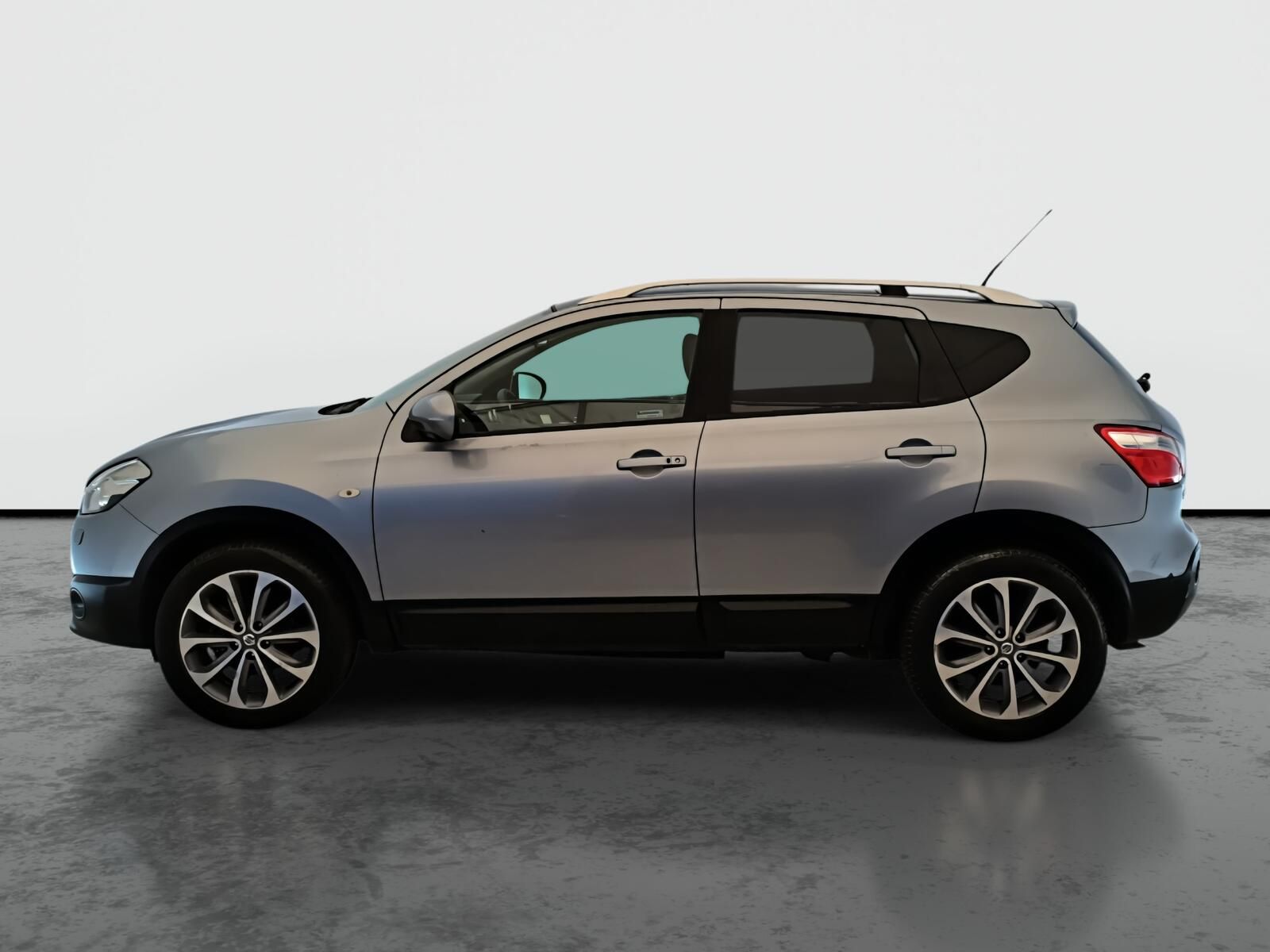 Nissan Qashqai, 1.6 dCi, 4X4, Serv.kniha - fotka 3