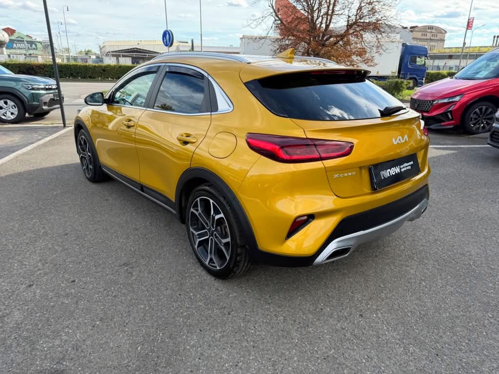 Kia XCee´d, 1.5 T-GDI 118 kW DCT Black Edi - fotka 6