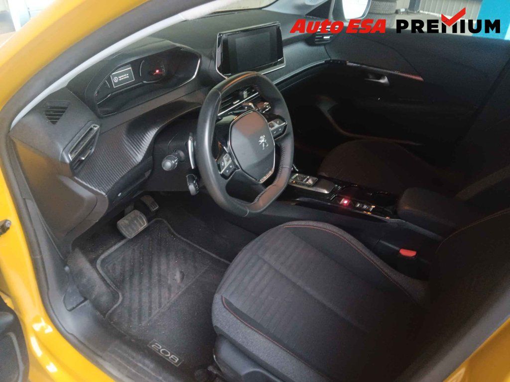 Peugeot 208, 1.2PT,2.maj,ČR - fotka 3