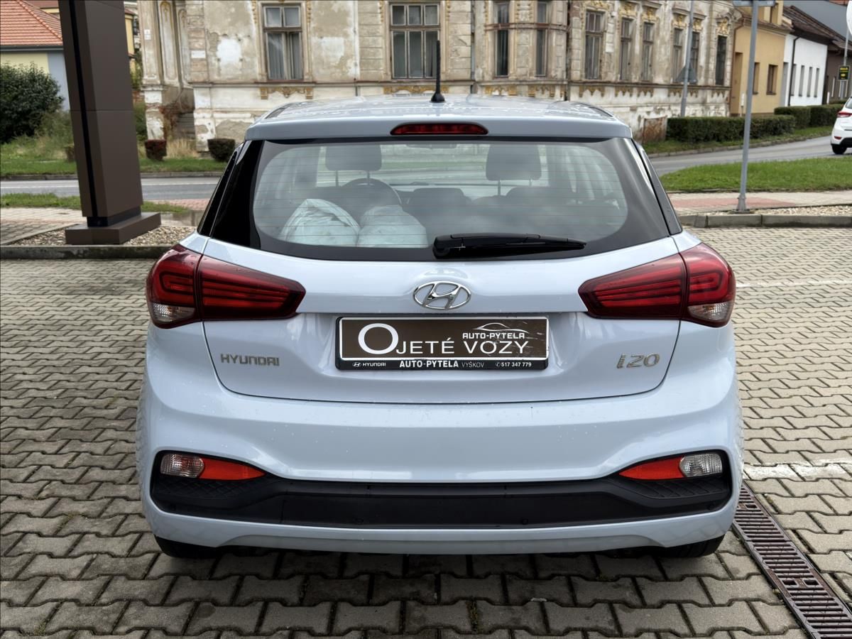 Hyundai i20, 1,3 i, MT  Classic Club - fotka 6