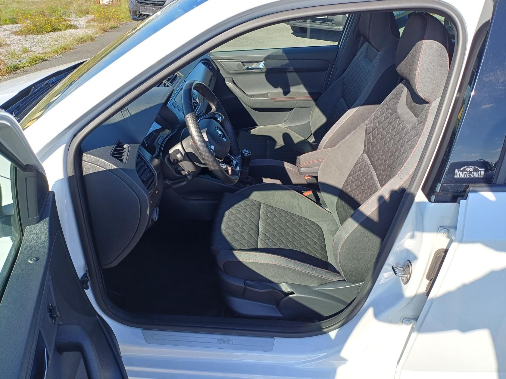 Škoda Fabia, TSI 70kW Monte Carlo Led Navi - fotka 6