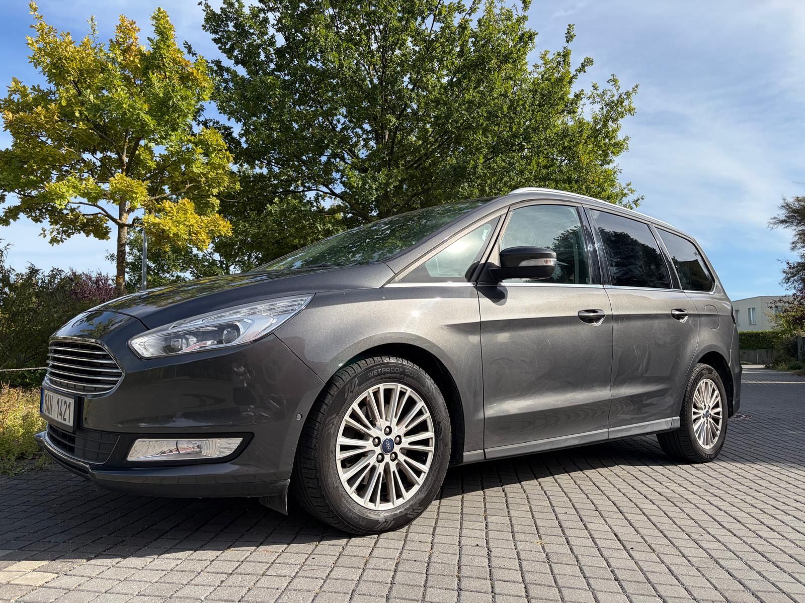 Ford Galaxy, Titanium 1.5 EcoBoost, 7míst - fotka 2