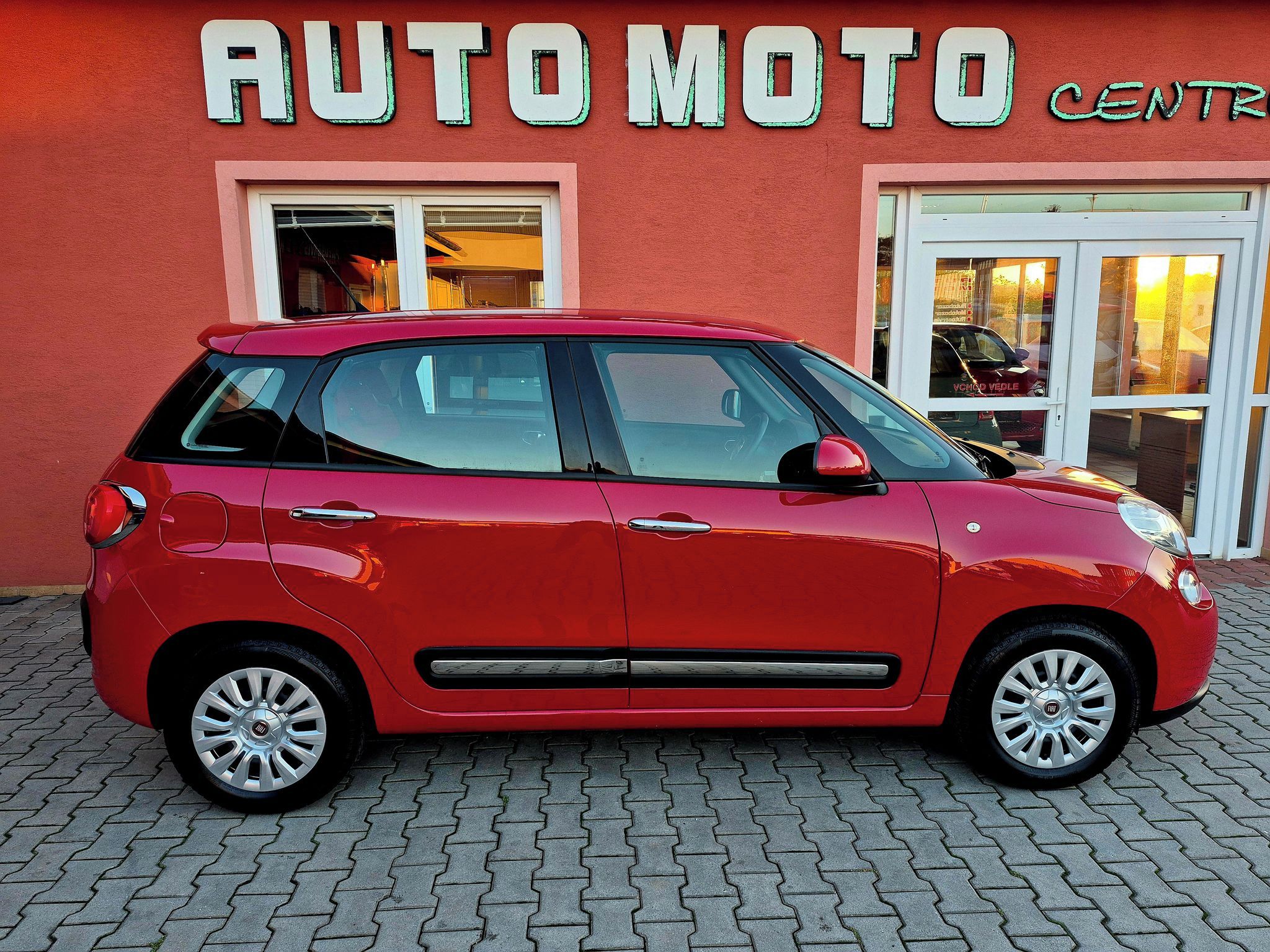Fiat 500L, 1.4 70kw POP STAR - fotka 6