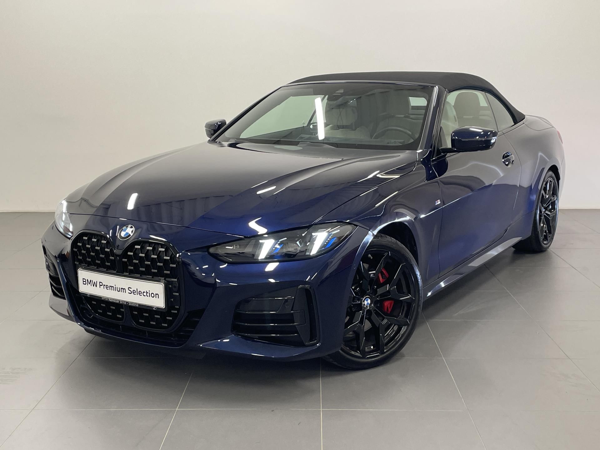 BMW Řada 4, 430i xDrive Cabrio M PRO - fotka 4