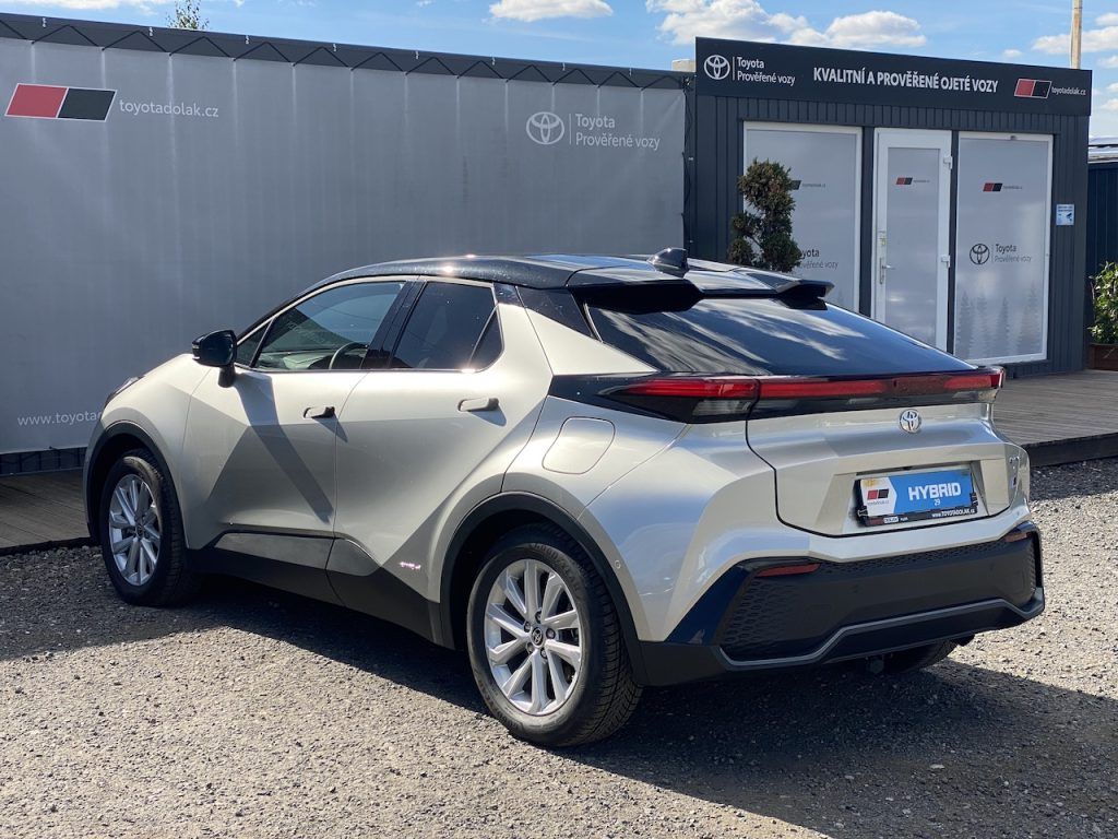 Toyota C-HR, 2.0HEV, ČR, GR Sport, 4x4 - fotka 5