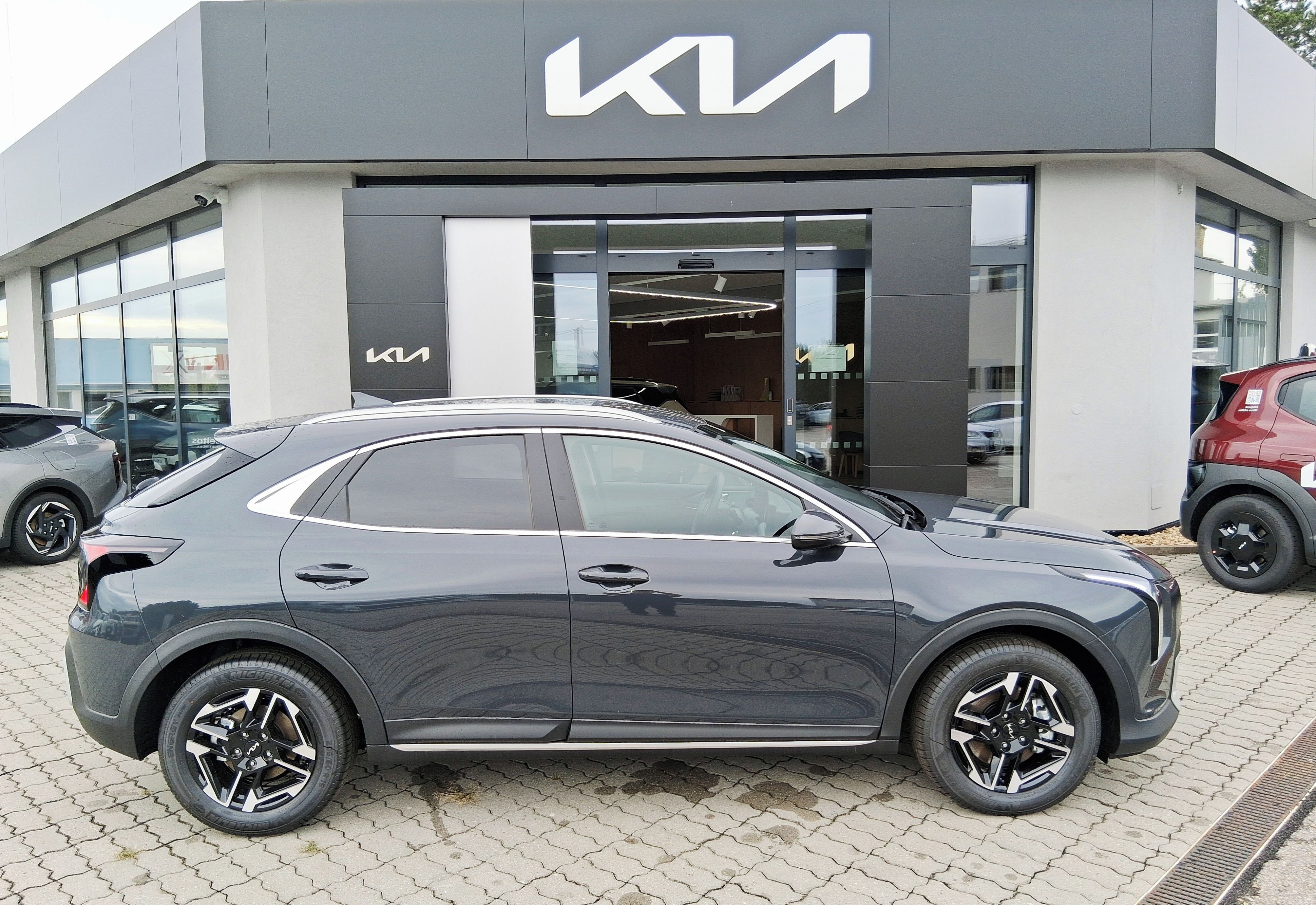 Kia XCee´d, 1,0 T-GDI 115k/85 kW Exclusive - fotka 6