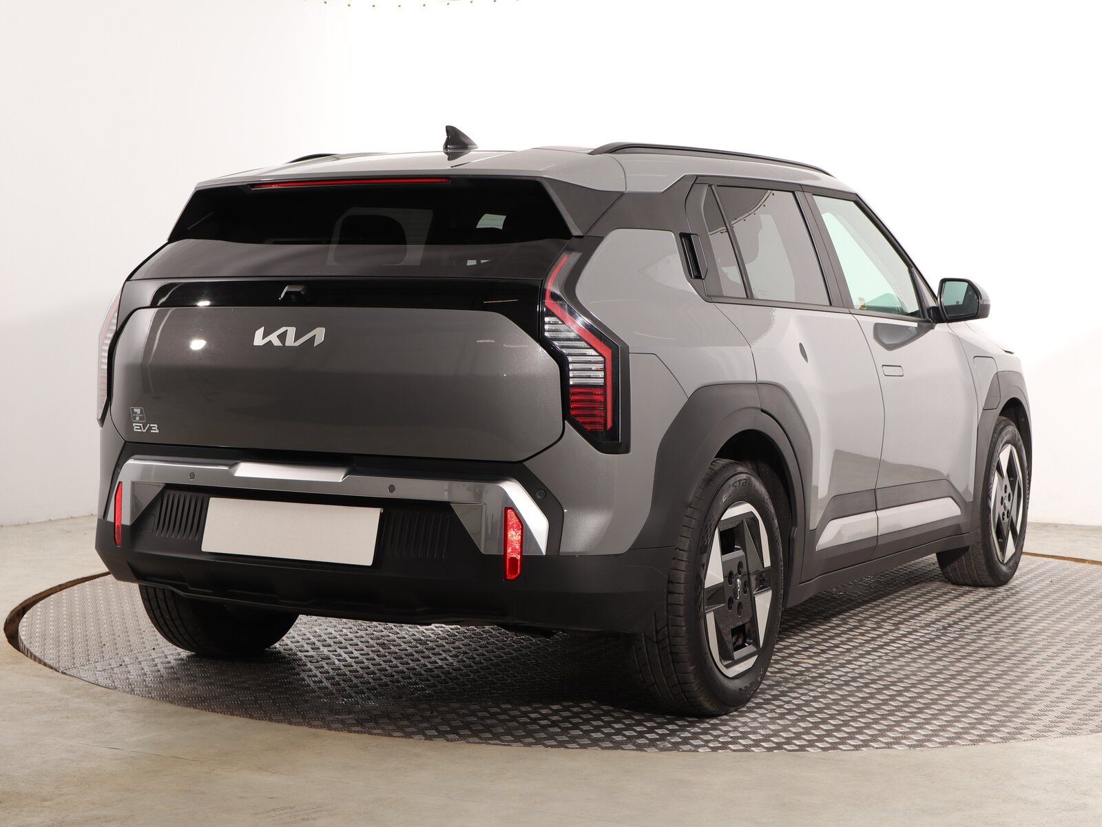 Kia EV3, Standard Range, Earth, Záruka - fotka 5