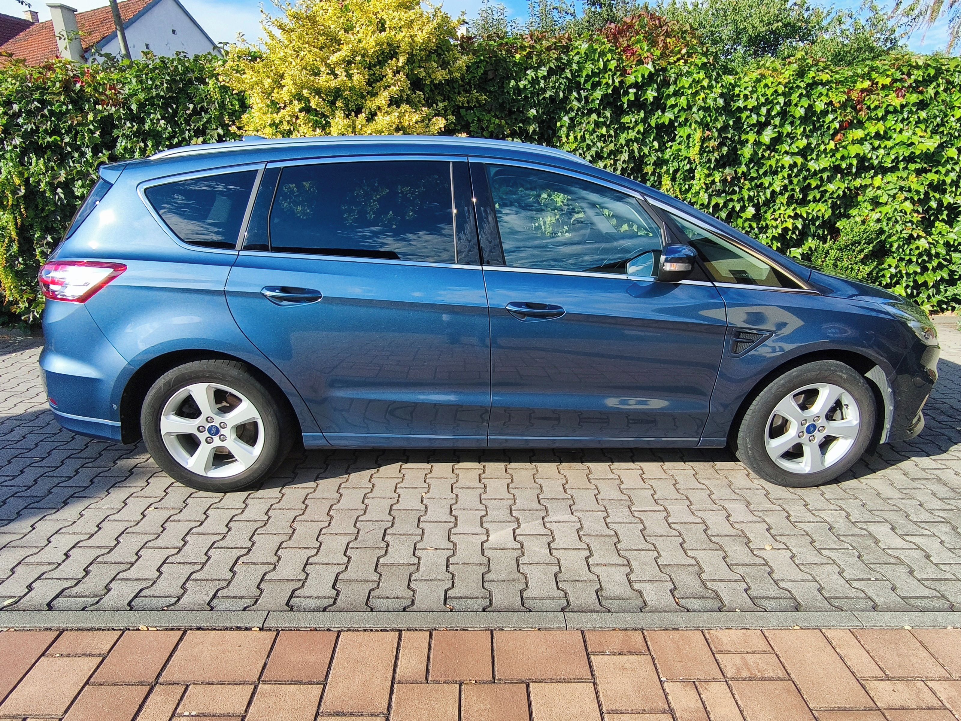 Ford S-MAX, 2,5 Hybrid 140kW v záruce - fotka 3