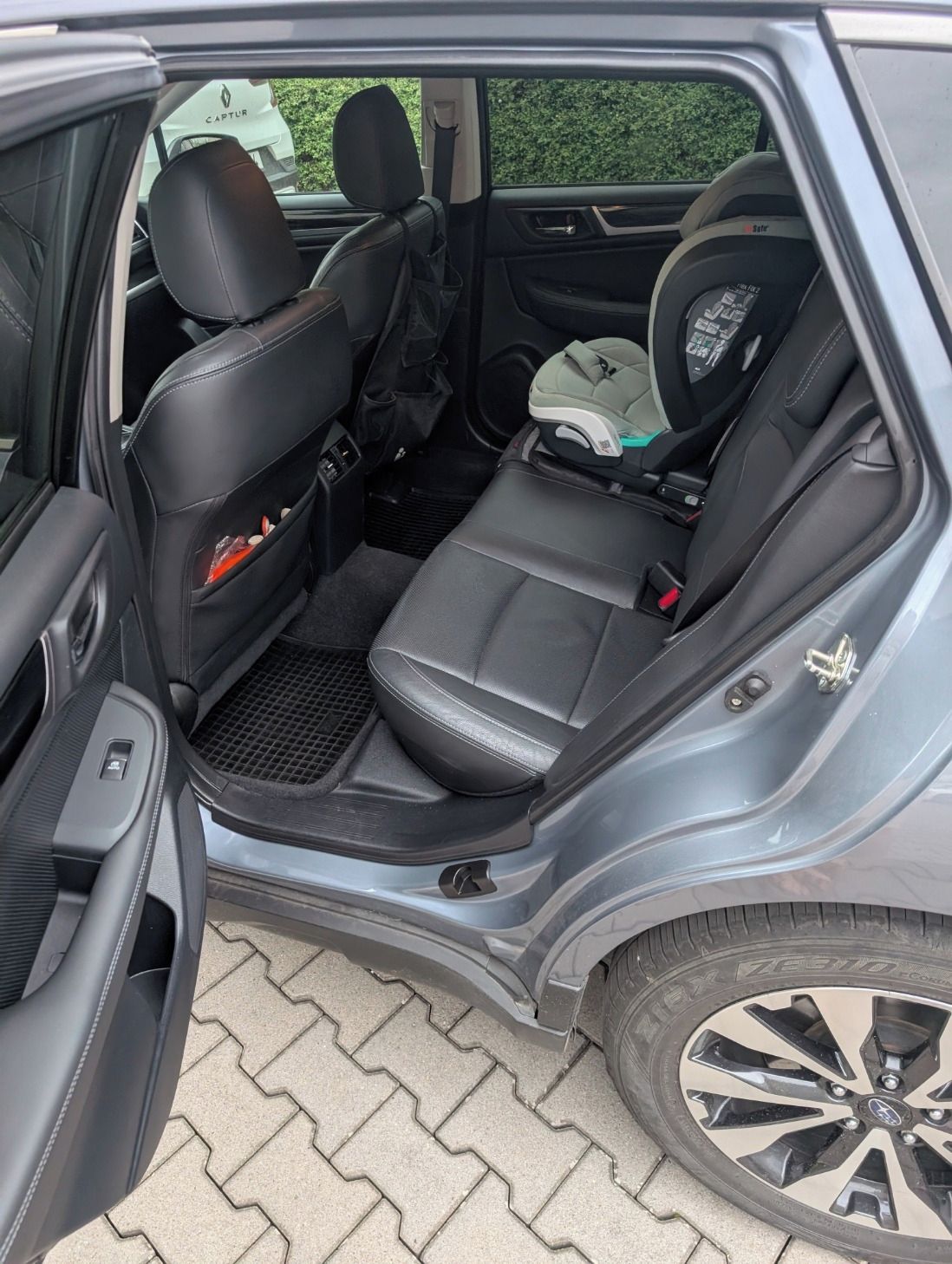 Subaru Outback, Subaru Outback 2,5i sport, DPH - fotka 5