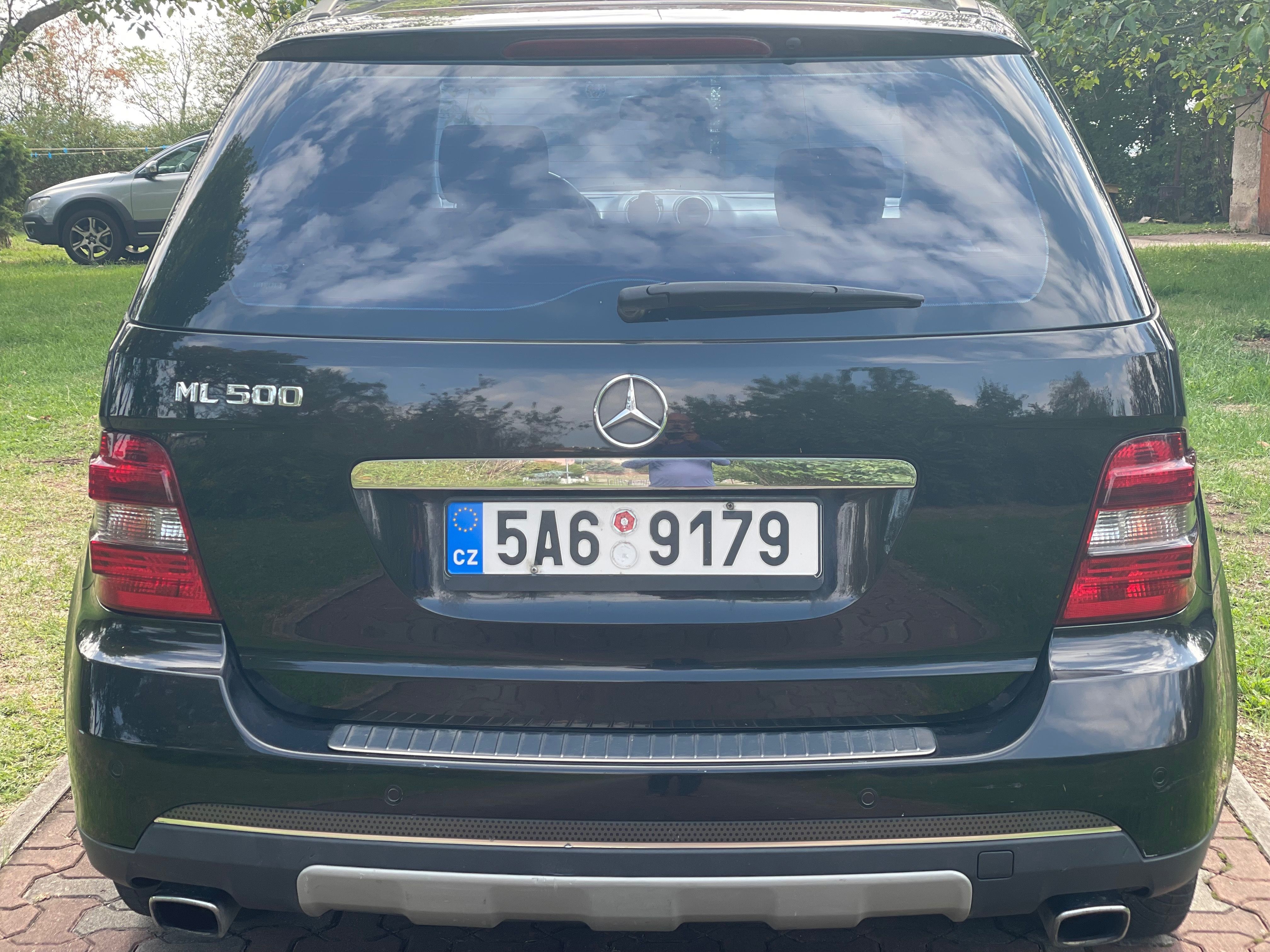 Mercedes-Benz ML, Mercedes-Benz ML500 W164 V8 5. - fotka 4