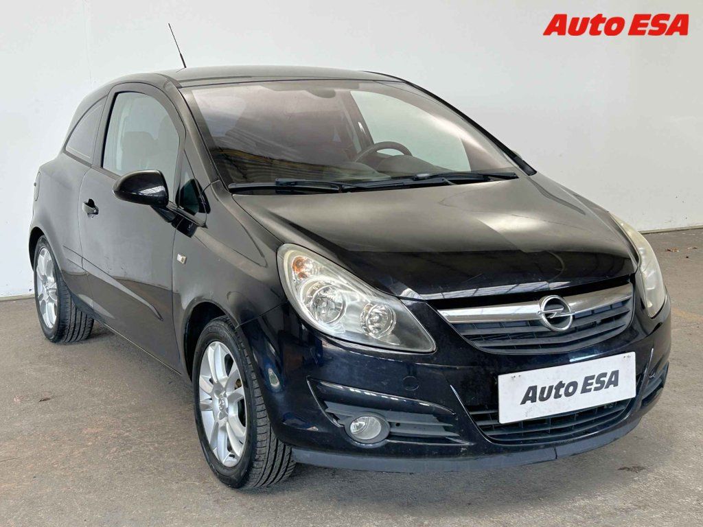 Opel Corsa, 1.2i,1.maj,Tempomat
