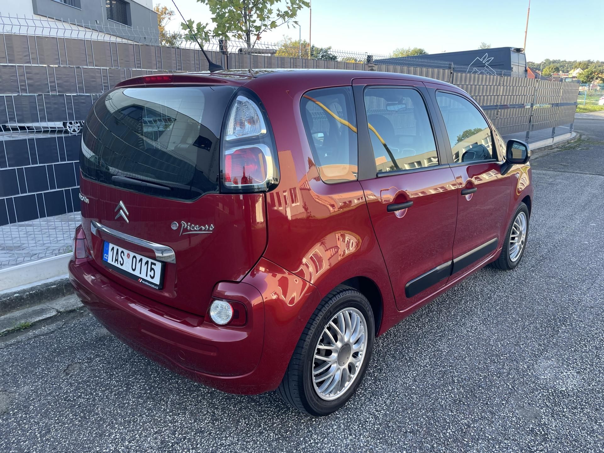 Citroën C3 Picasso, 1.4i VTI 70 kW - ČR - fotka 4