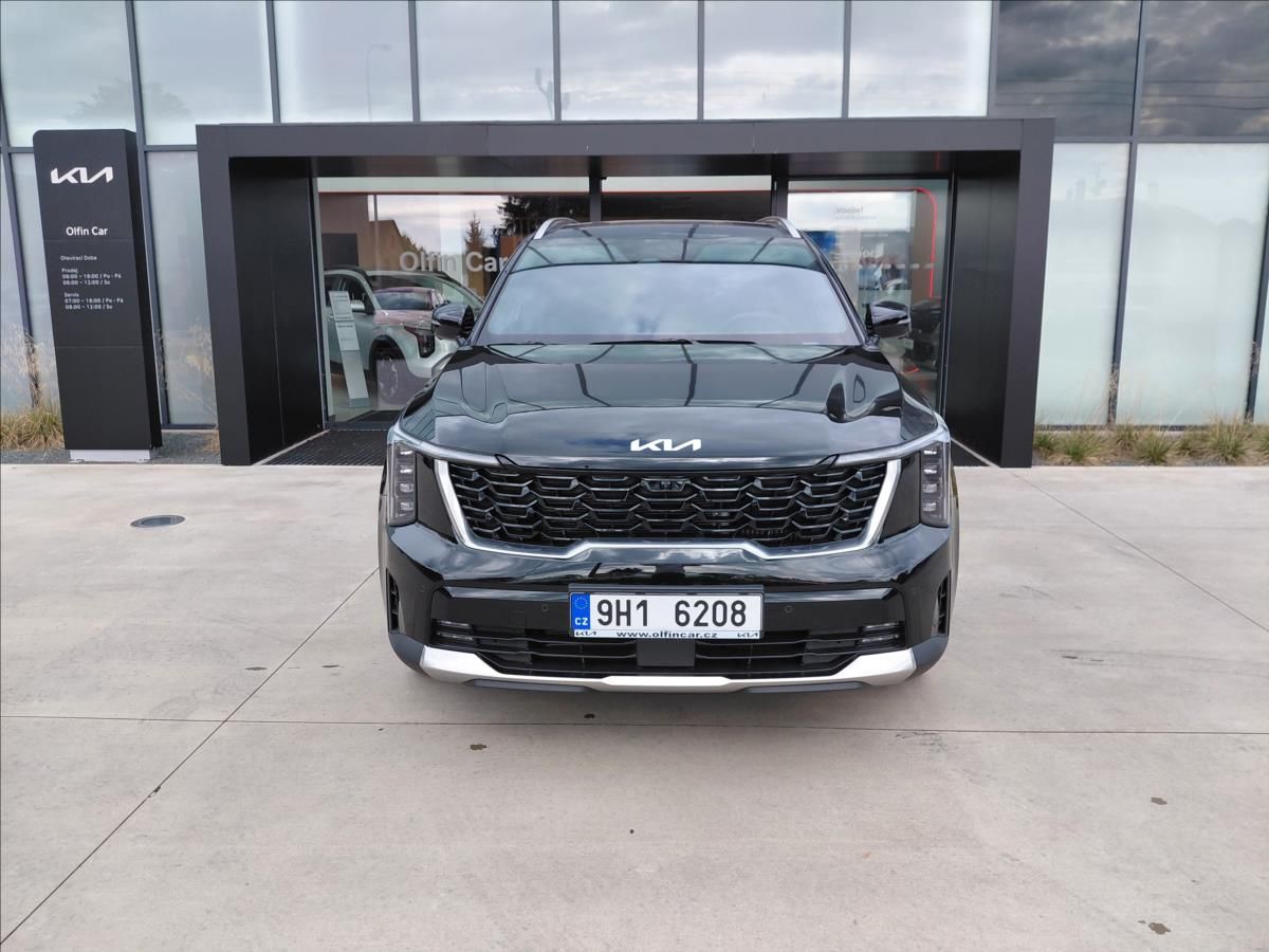 Kia Sorento, 2,2   CRDI 7P 4x4 8DCT TOP - fotka 2