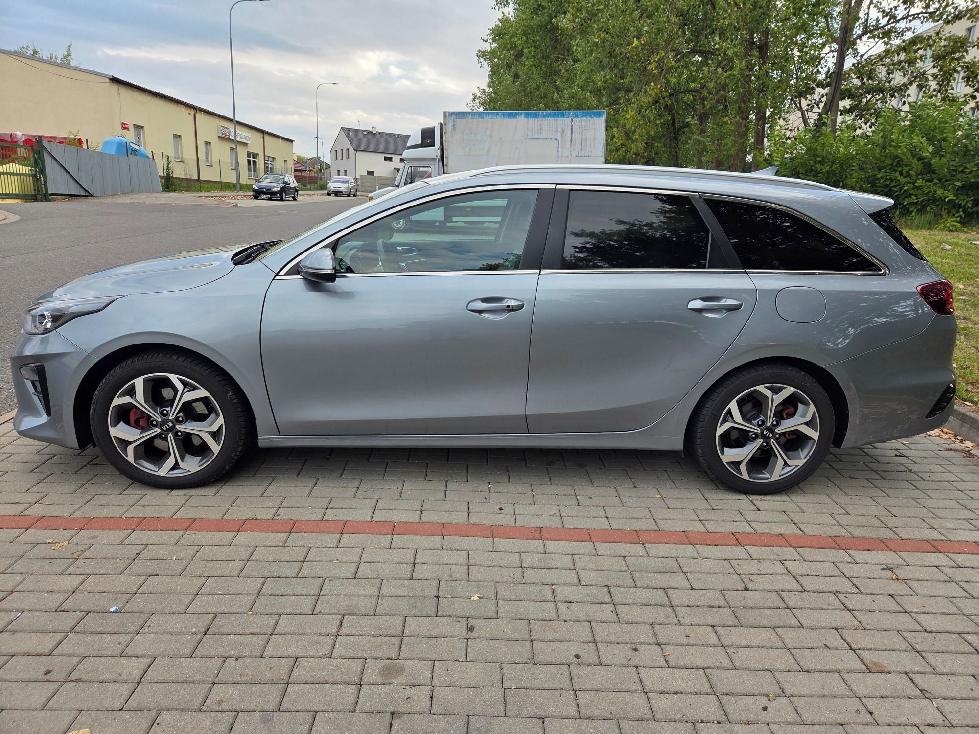 Kia Cee´d SW - fotka 2