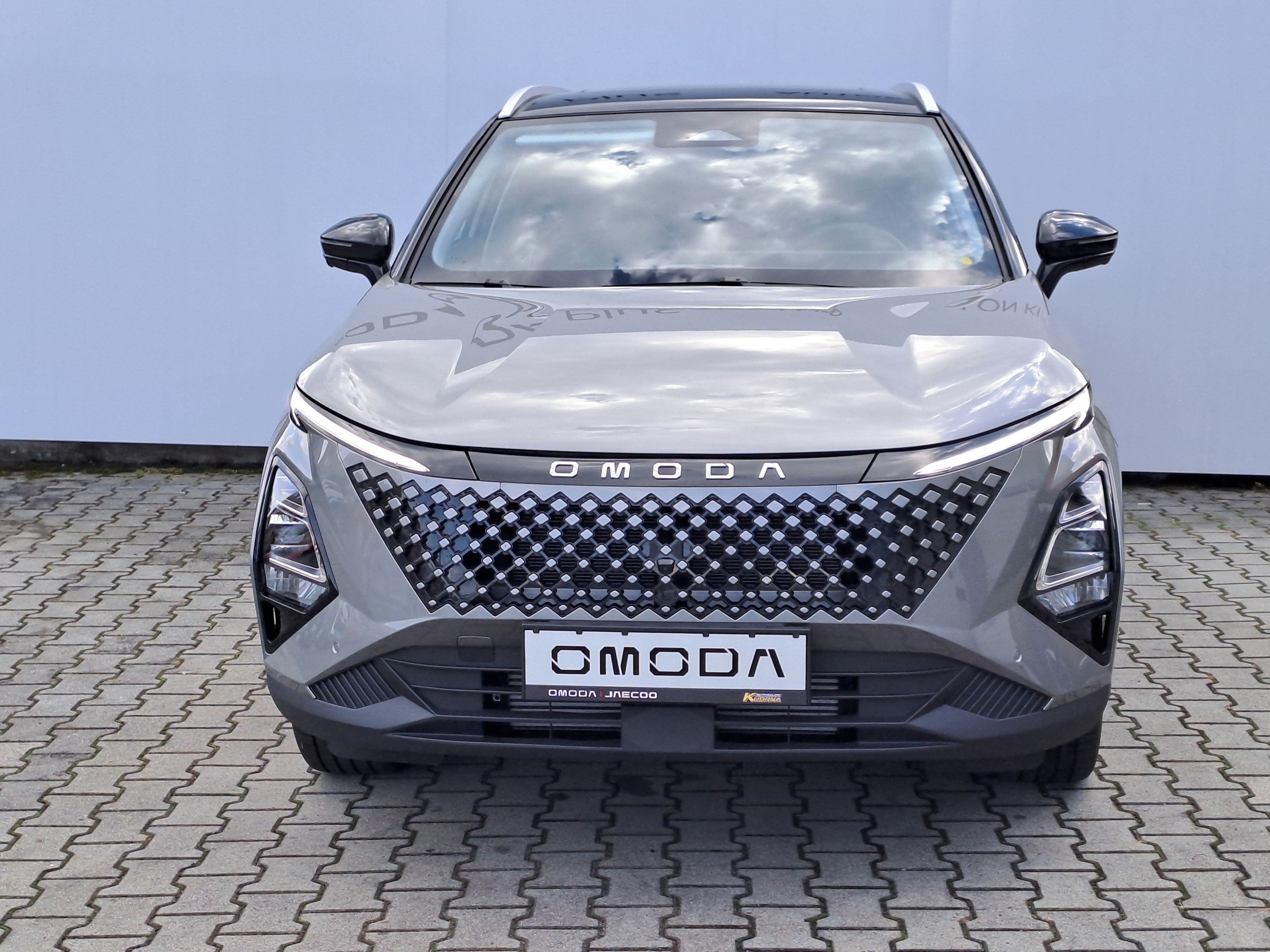 Omoda 5, 1,6 T-GDi PREMIUM - fotka 3