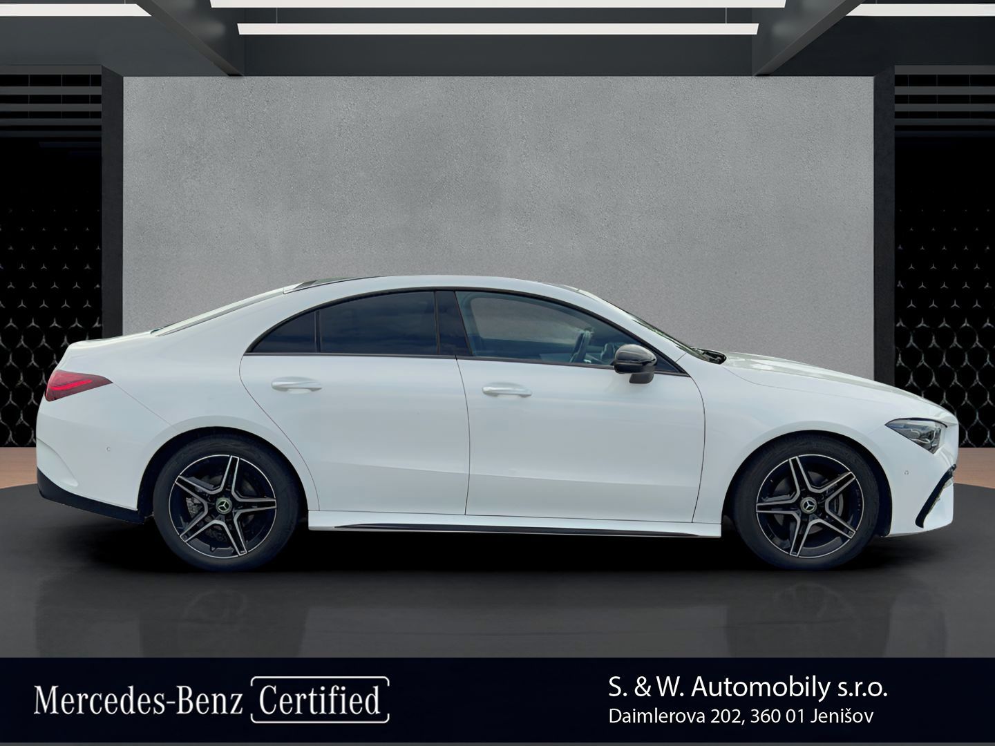 Mercedes-Benz CLA, 180 d, AMG, Panorama - fotka 4