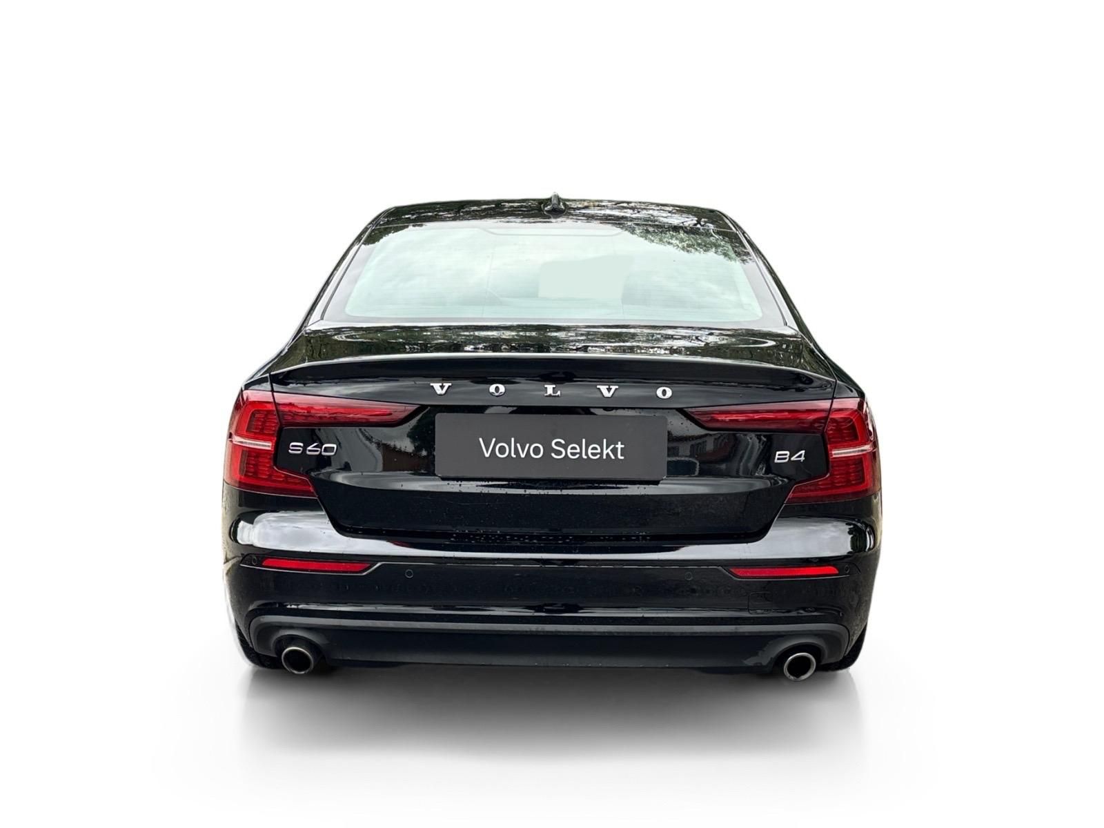 Volvo S60, B4 FWD // 1. maj // +kola - fotka 4