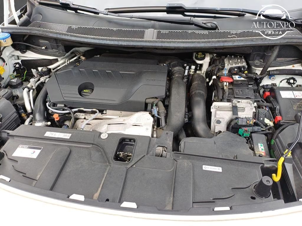 Peugeot 3008, 165KW GT HYBRID 225 e-EAT8 - fotka 5