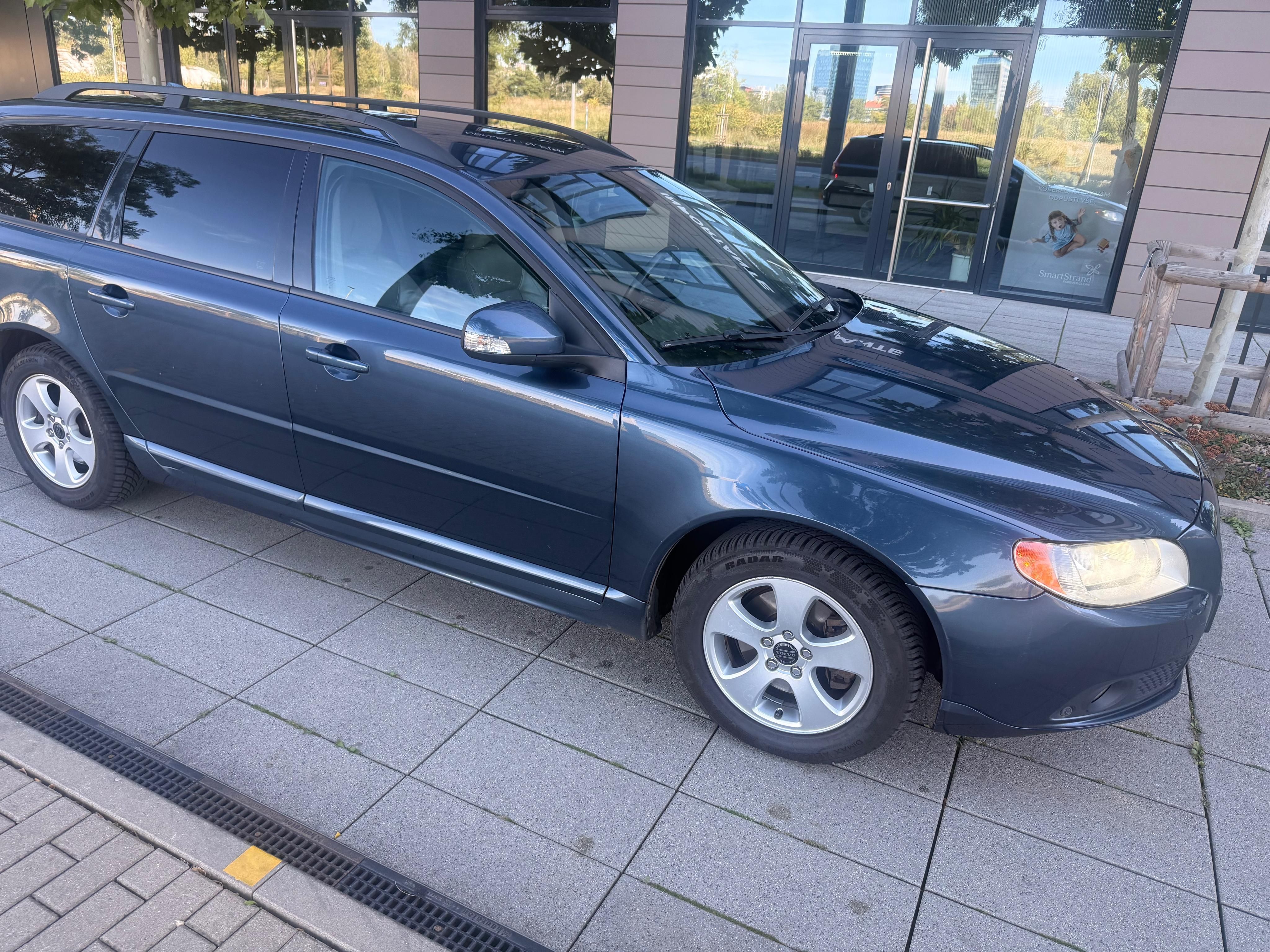 Volvo V70, 2.0D SERVIS, NOVE PNEU - fotka 2