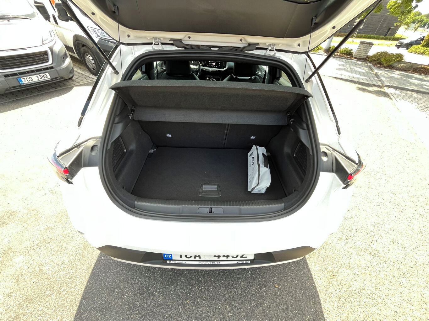 Opel Mokka, 1.2 96kW benzin - fotka 6