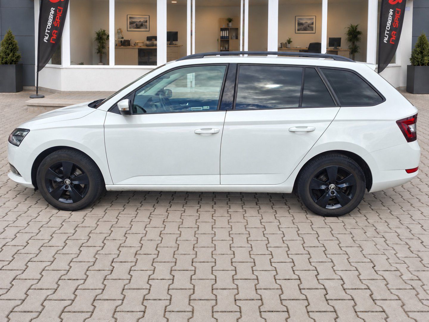 Škoda Fabia, 1.0TSI 81kW STYLE -ČR-DPH - fotka 4