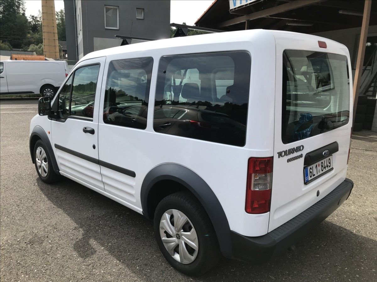 Ford Tourneo Connect, 1,8 TDCi 66kW 4dv./5míst - fotka 6