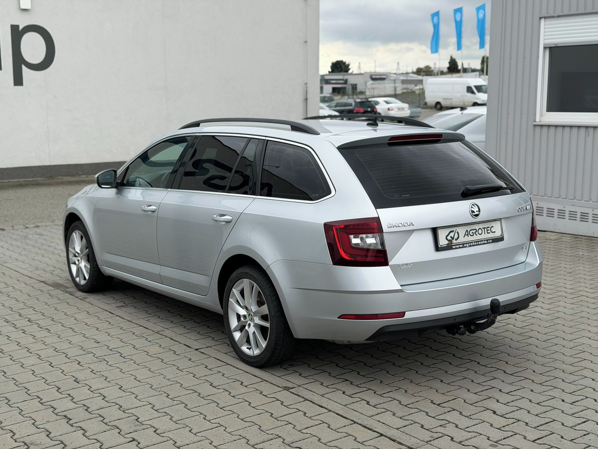 Škoda Octavia, 2.0 TDI 110kW Style Combi 4x4 - fotka 5