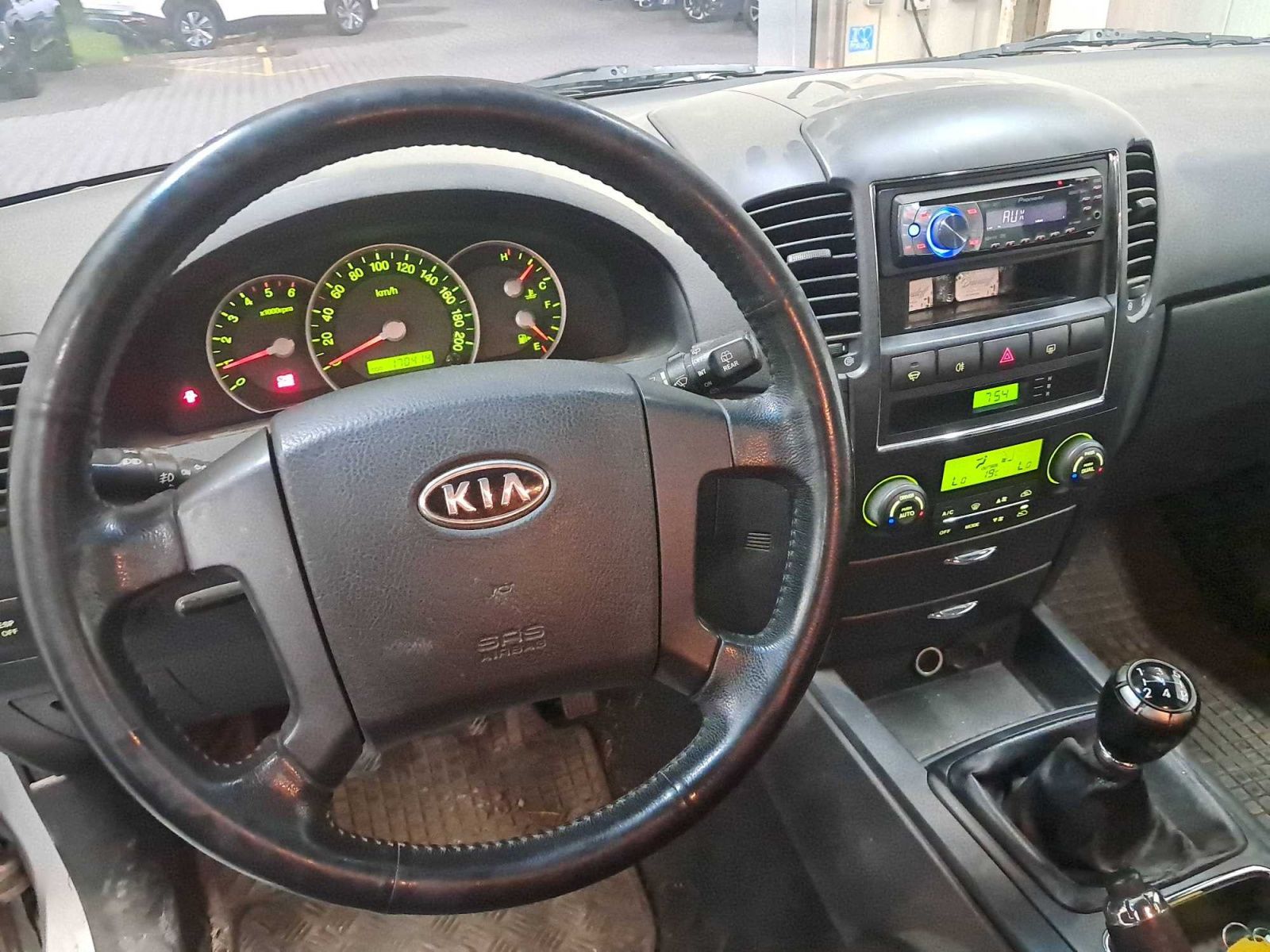 Kia Sorento, 2.5 CRDi, 4X4, Tažné - fotka 3