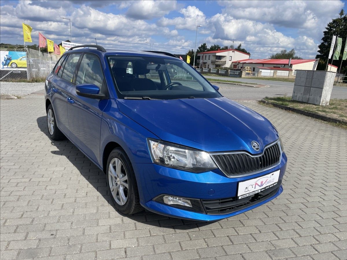Škoda Fabia, 1,2 TSi 66kw Ambiente Tažné Te - fotka 6