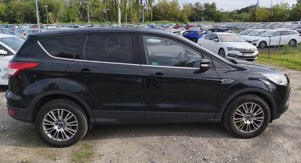 Ford Kuga, Titanium 2.0 TDCi 120 kW - fotka 2