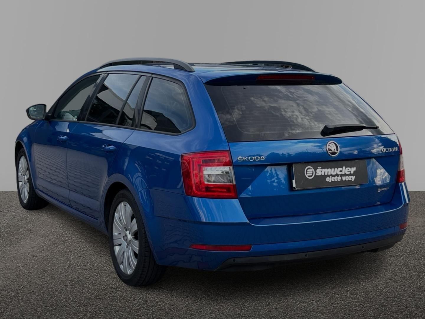 Škoda Octavia, 1.6 TDI / 85 kW Ambition - fotka 2