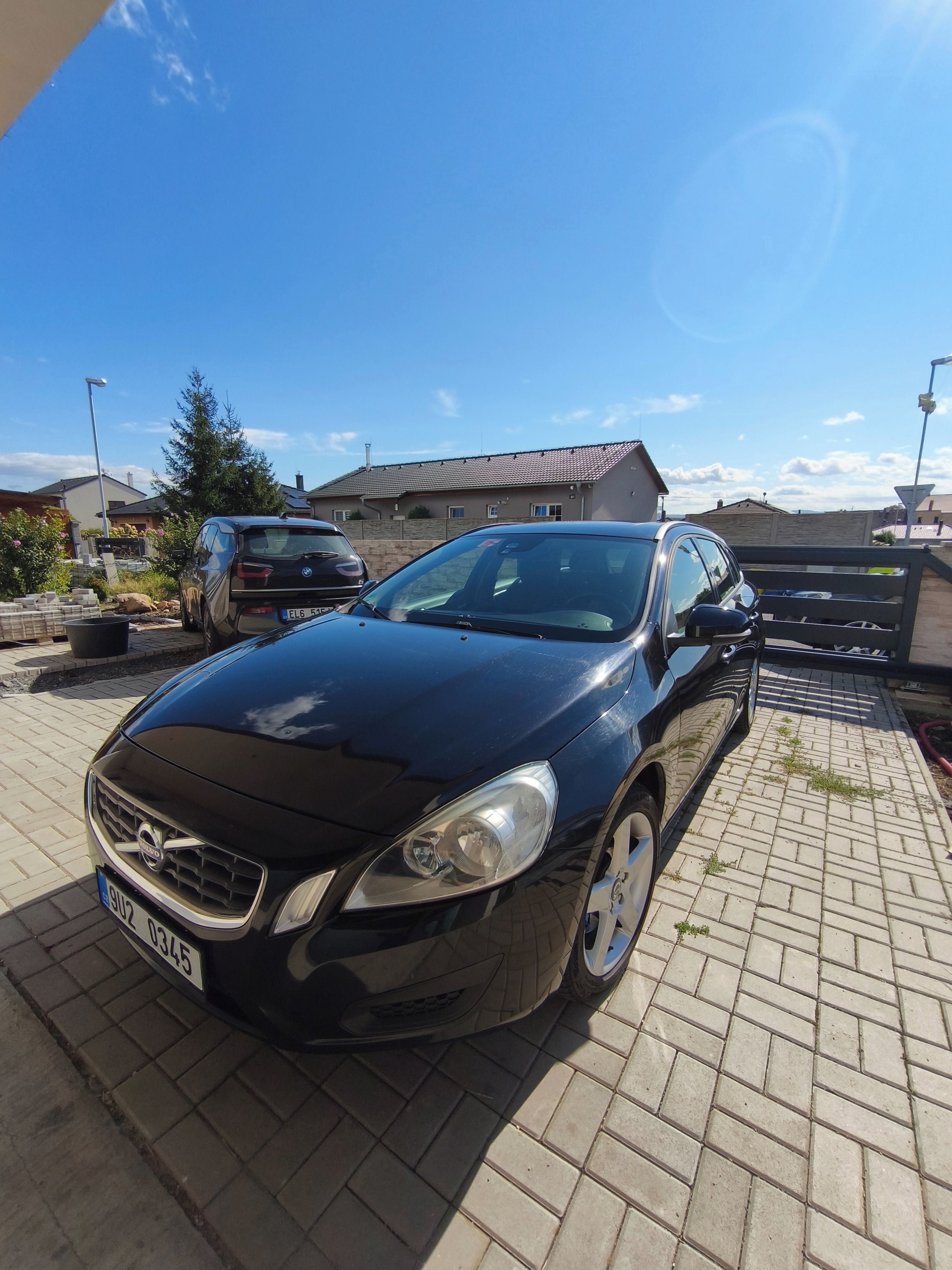 Volvo V60, Volvo V60 D3 2.0 120Kw pětivál - fotka 3