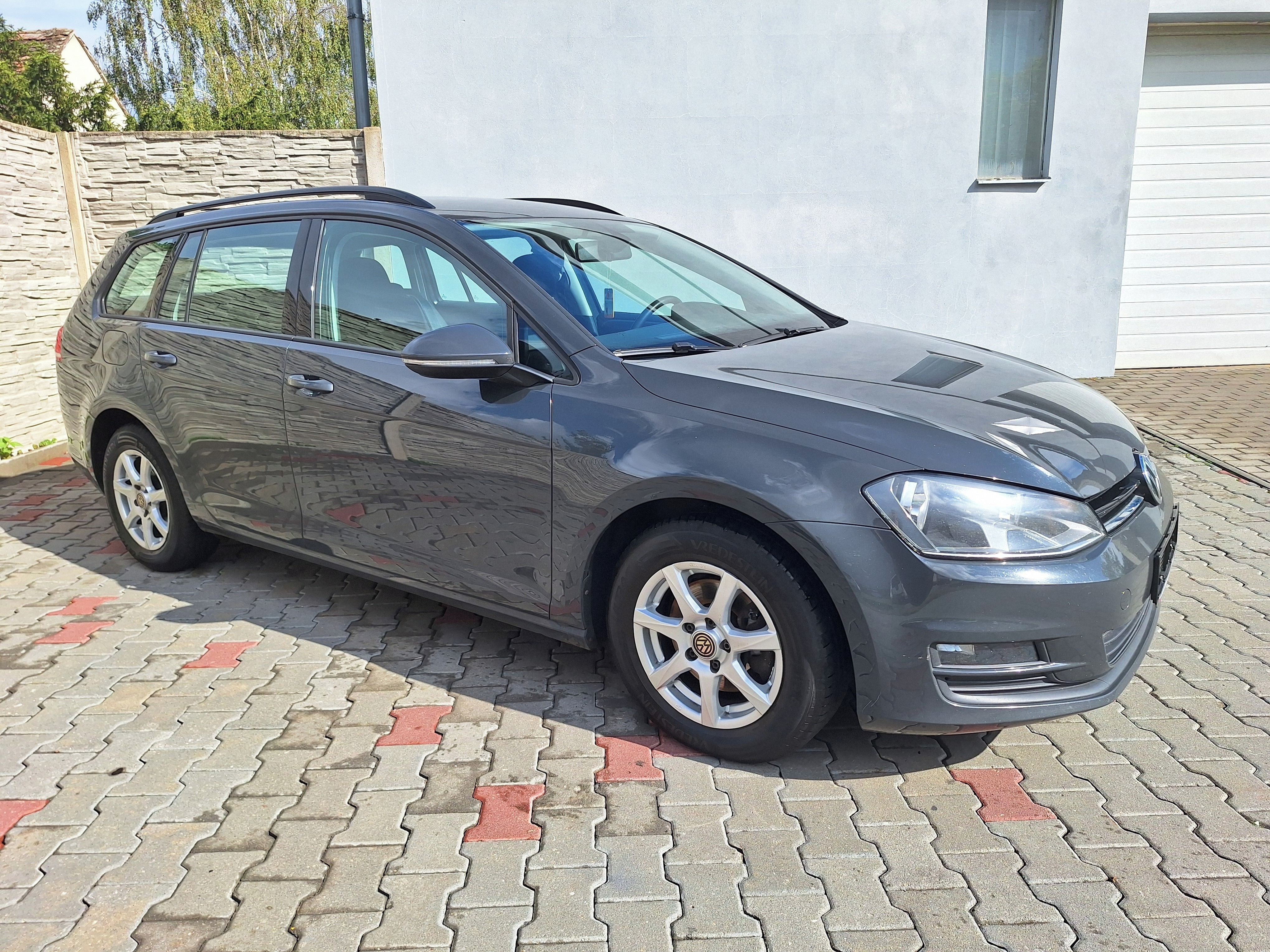 Volkswagen Golf, VII 1,6TDi 77kW,prav.servis - fotka 5