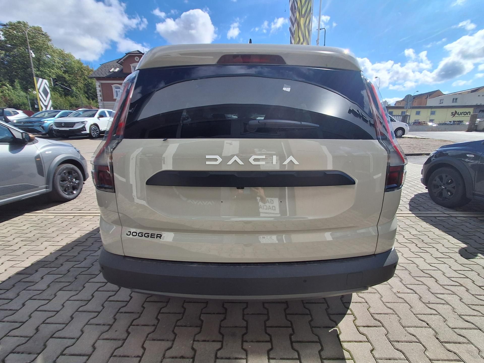Dacia Jogger, Expression Eco-G 120 5 míst - fotka 6