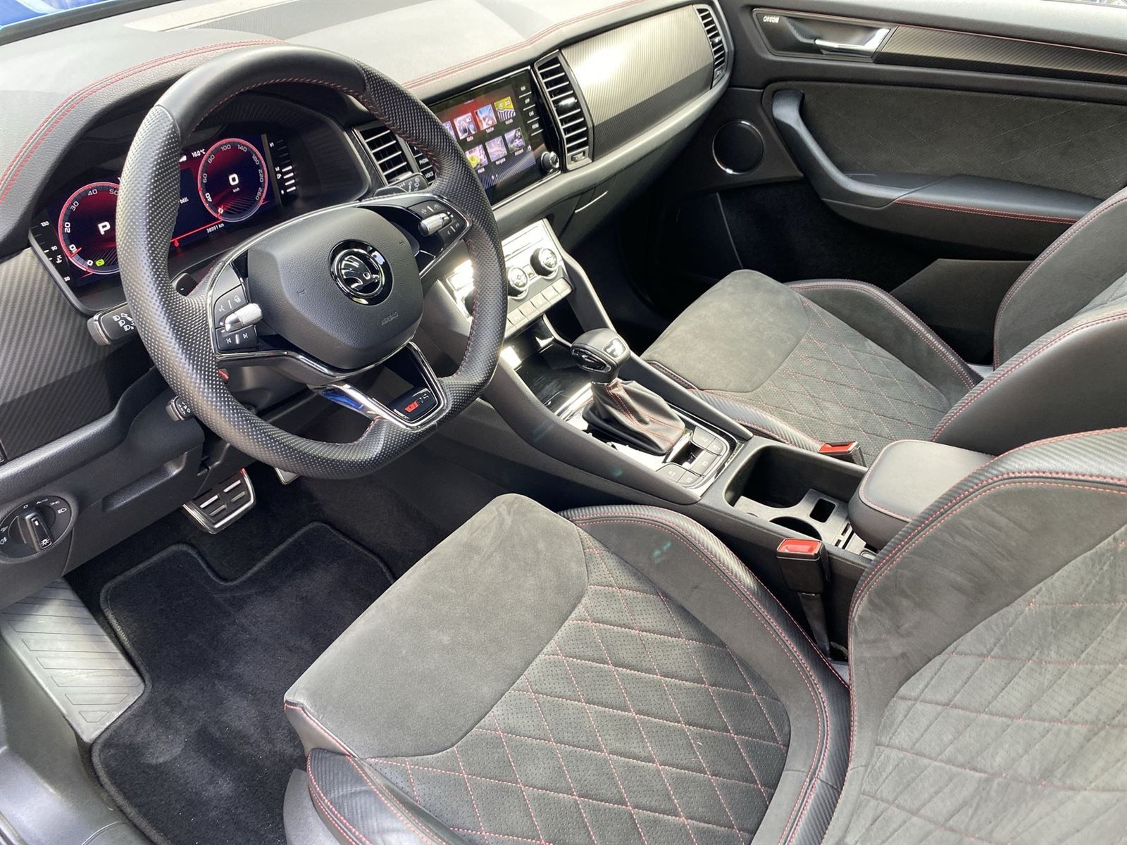 Škoda Kodiaq, 2.0 TSI 4x4 DSG RS - fotka 6