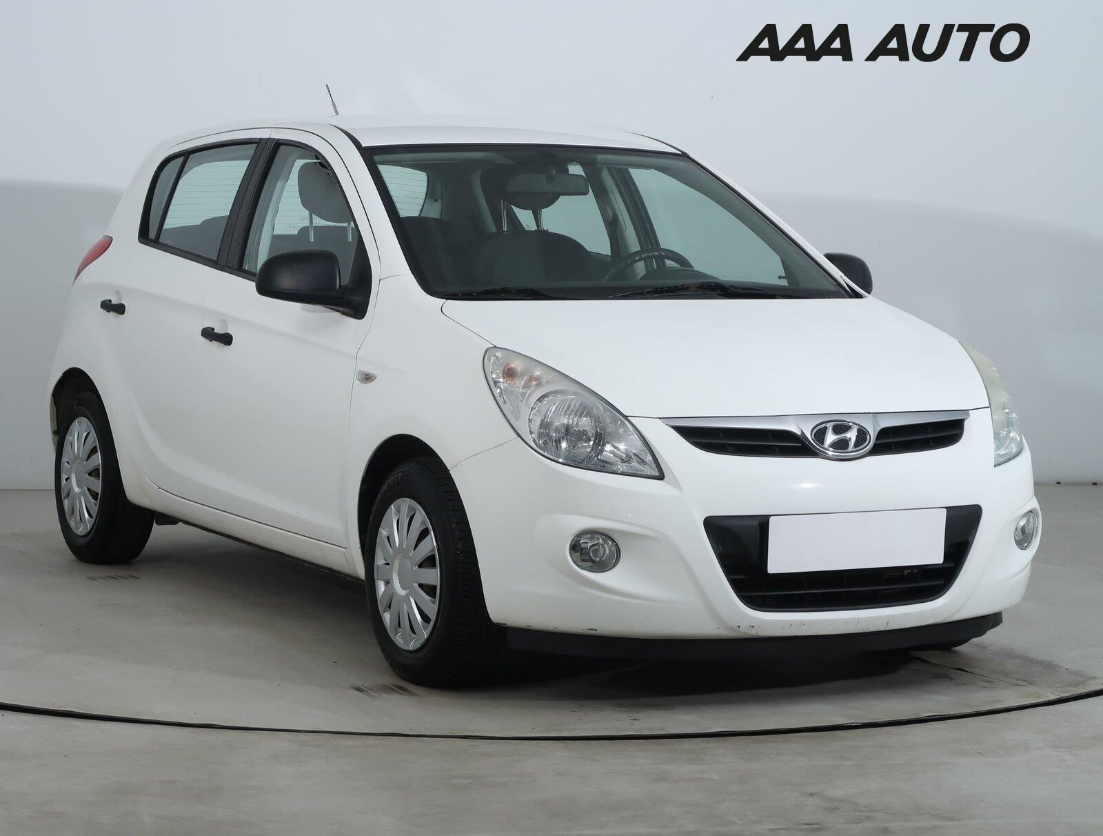 Hyundai i20, 1.2, po STK, levný provoz
