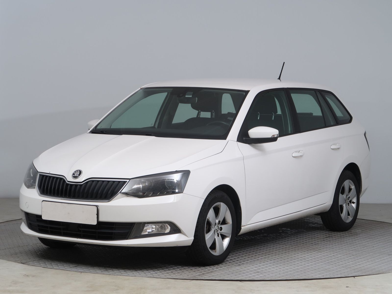 Škoda Fabia, 1.4 TDI, Style - fotka 3