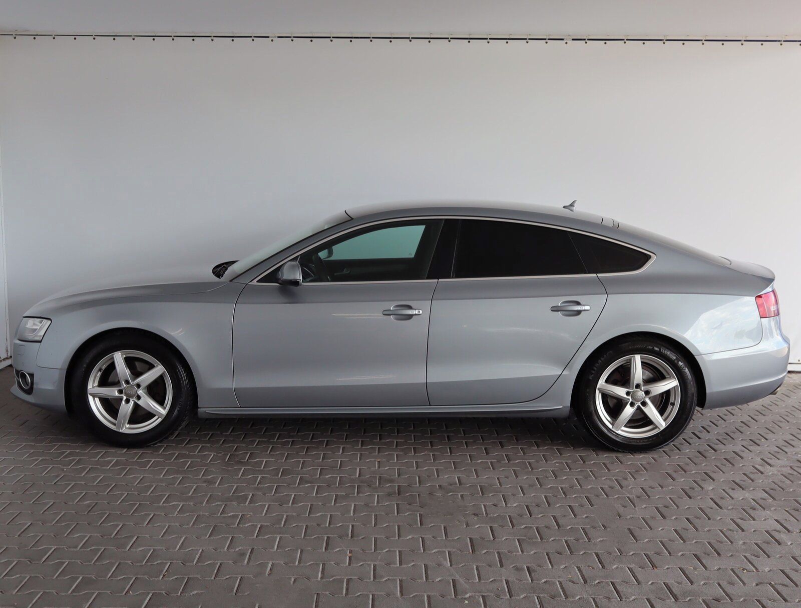 Audi A5, 2.0 TDI, S-Line, 4X4 - fotka 3