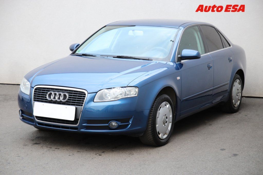 Audi A4, 3.2 FSI,ČR - fotka 3