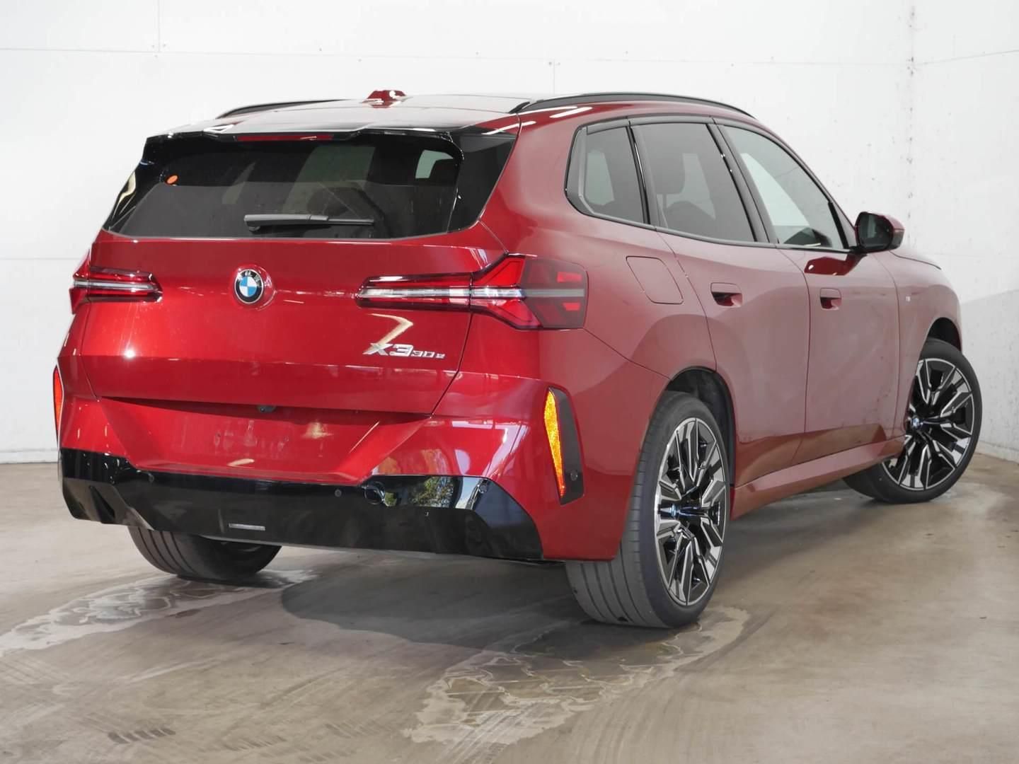 BMW X3, X3 30e xDrive M PRO - fotka 4