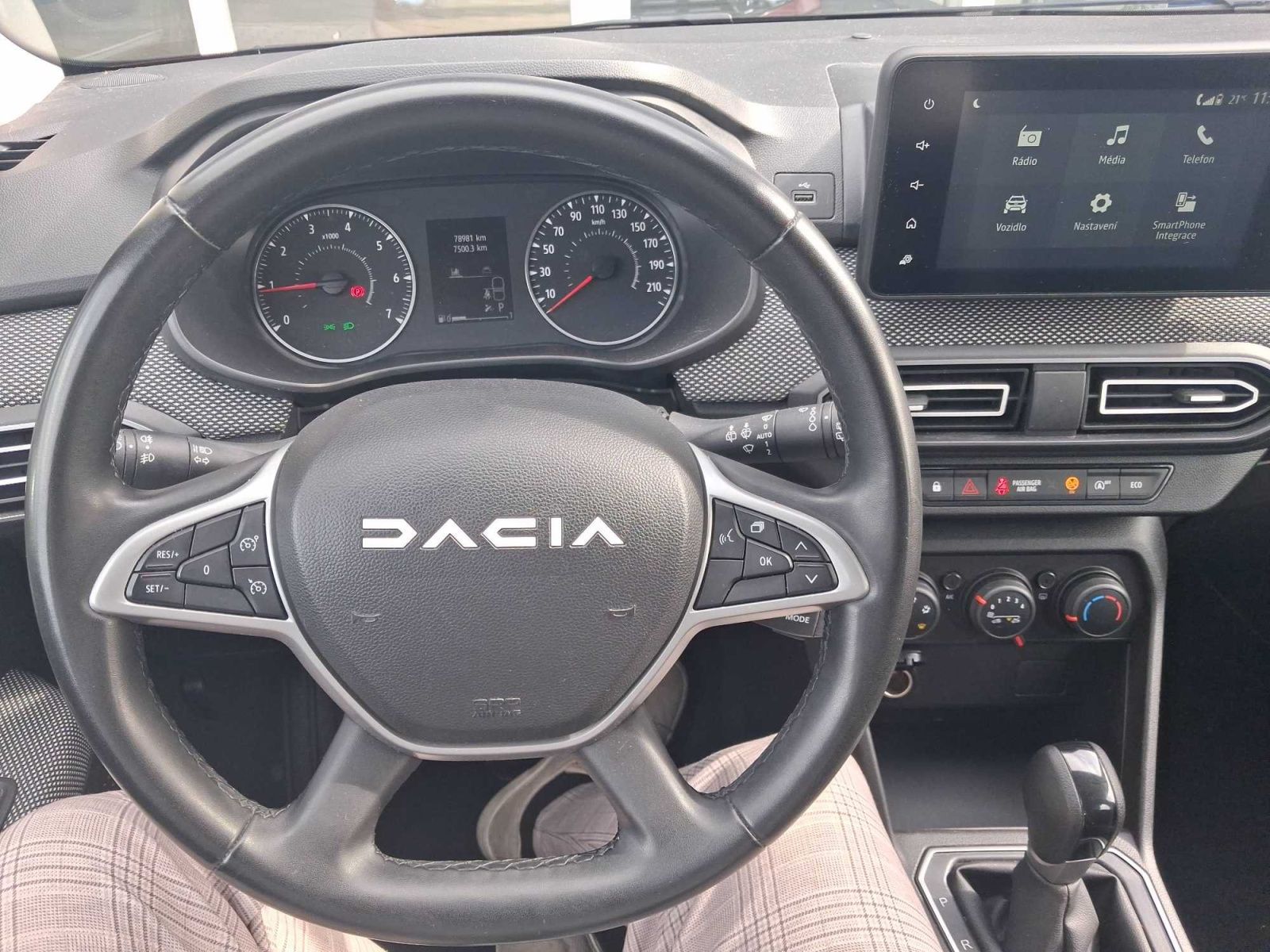 Dacia Sandero, 1.0 TCe, Automat, ČR,1.maj - fotka 3