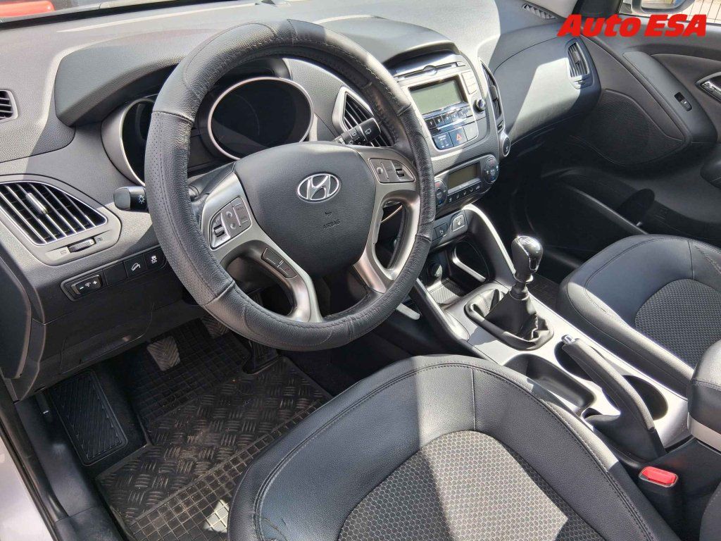 Hyundai ix35, 1.6 GDI,ČR - fotka 3