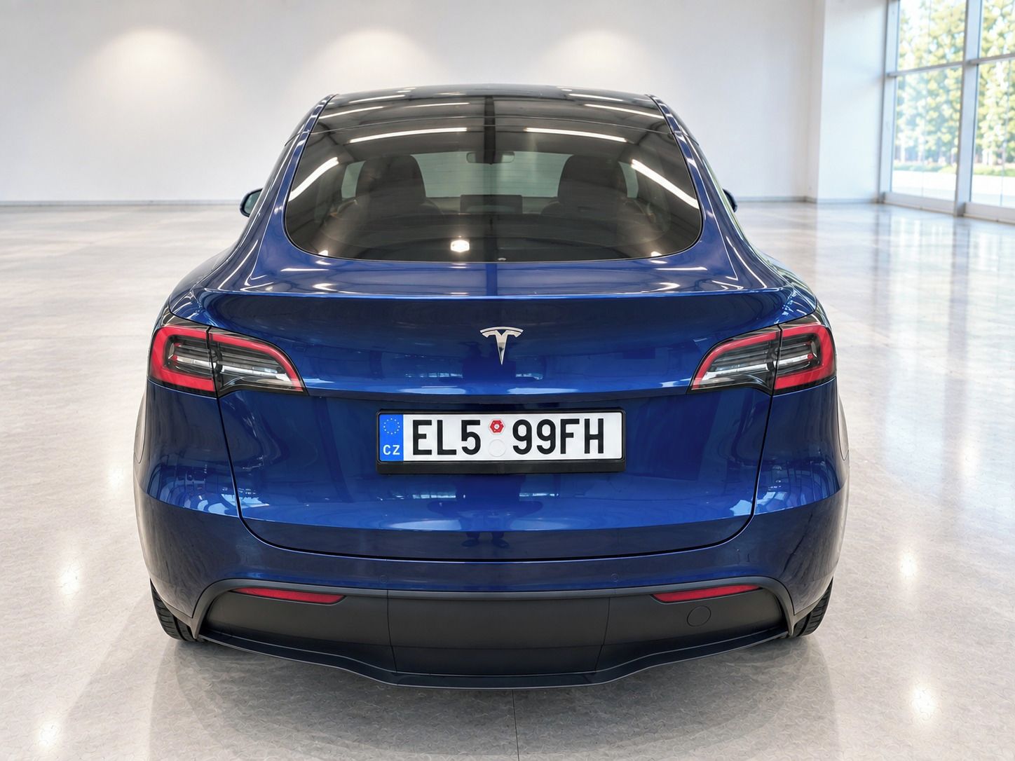 Tesla Model Y, Long Dual Motor AWD-FSD-2022 - fotka 5