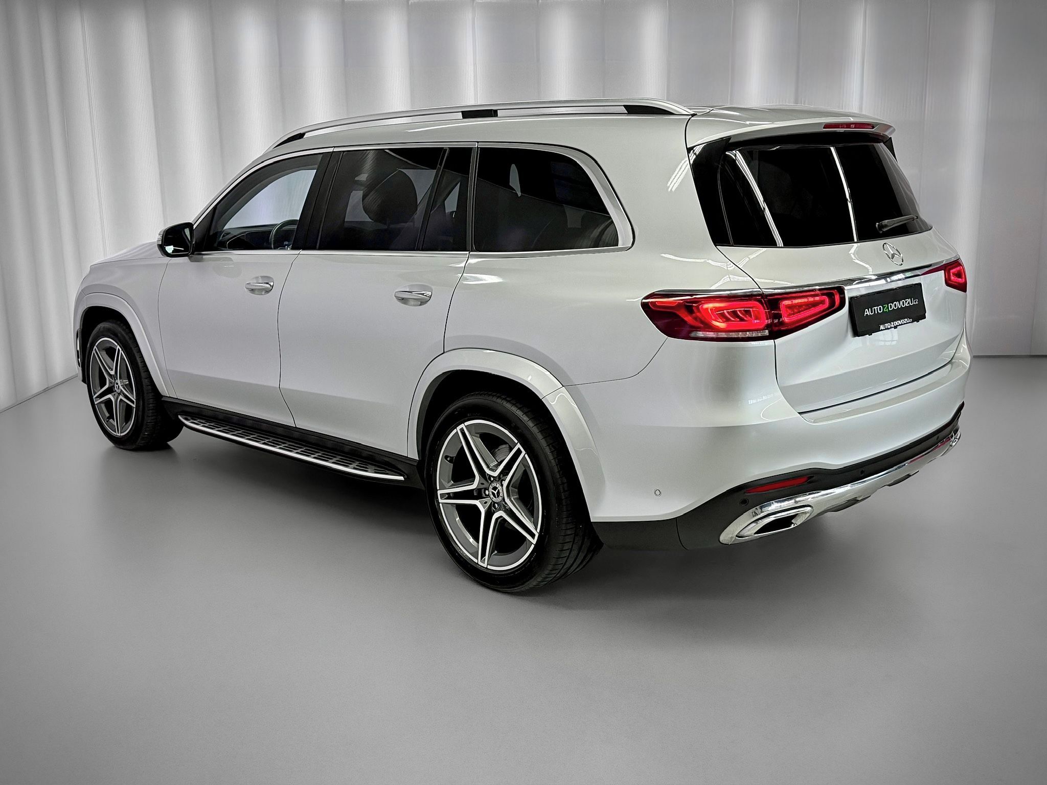 Mercedes-Benz GLS, d 4MATIC AMG, MASÁŽE, BURMESTE - fotka 4