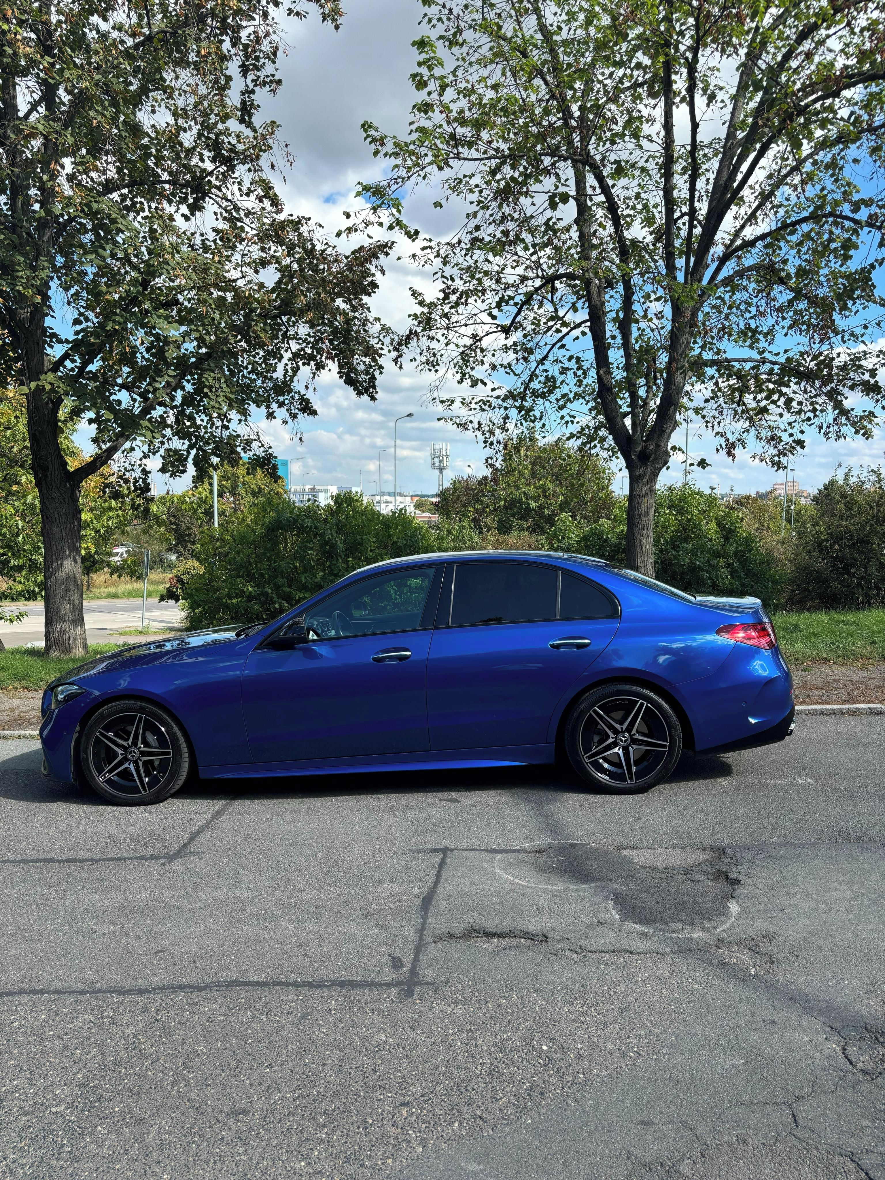 Mercedes-Benz Třídy C, C300 4M, AMG, Záruka 1. Maj. - fotka 5