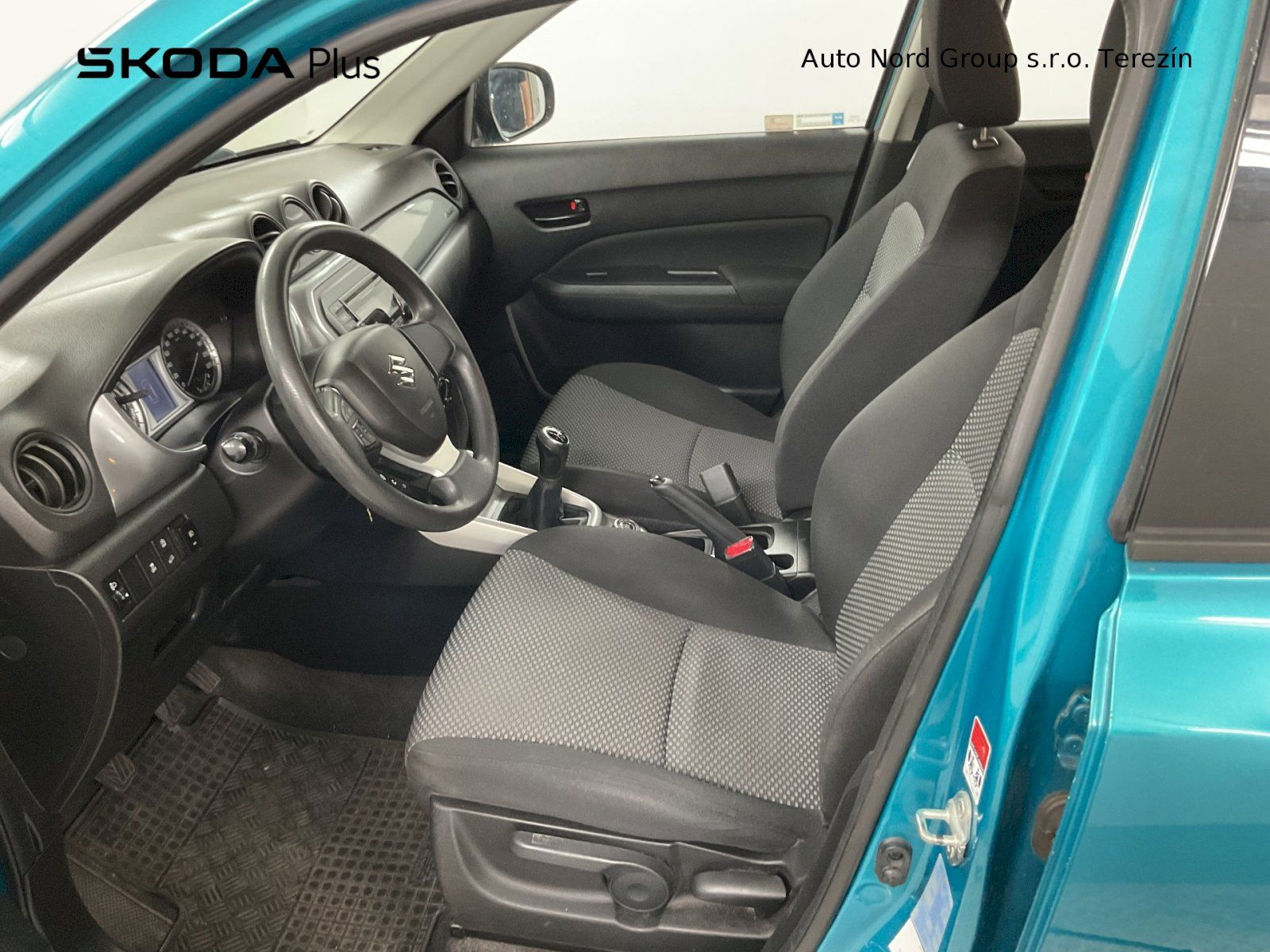 Suzuki Vitara, 4. gen 1.6 VVT 4×4 AllGrip COM - fotka 5